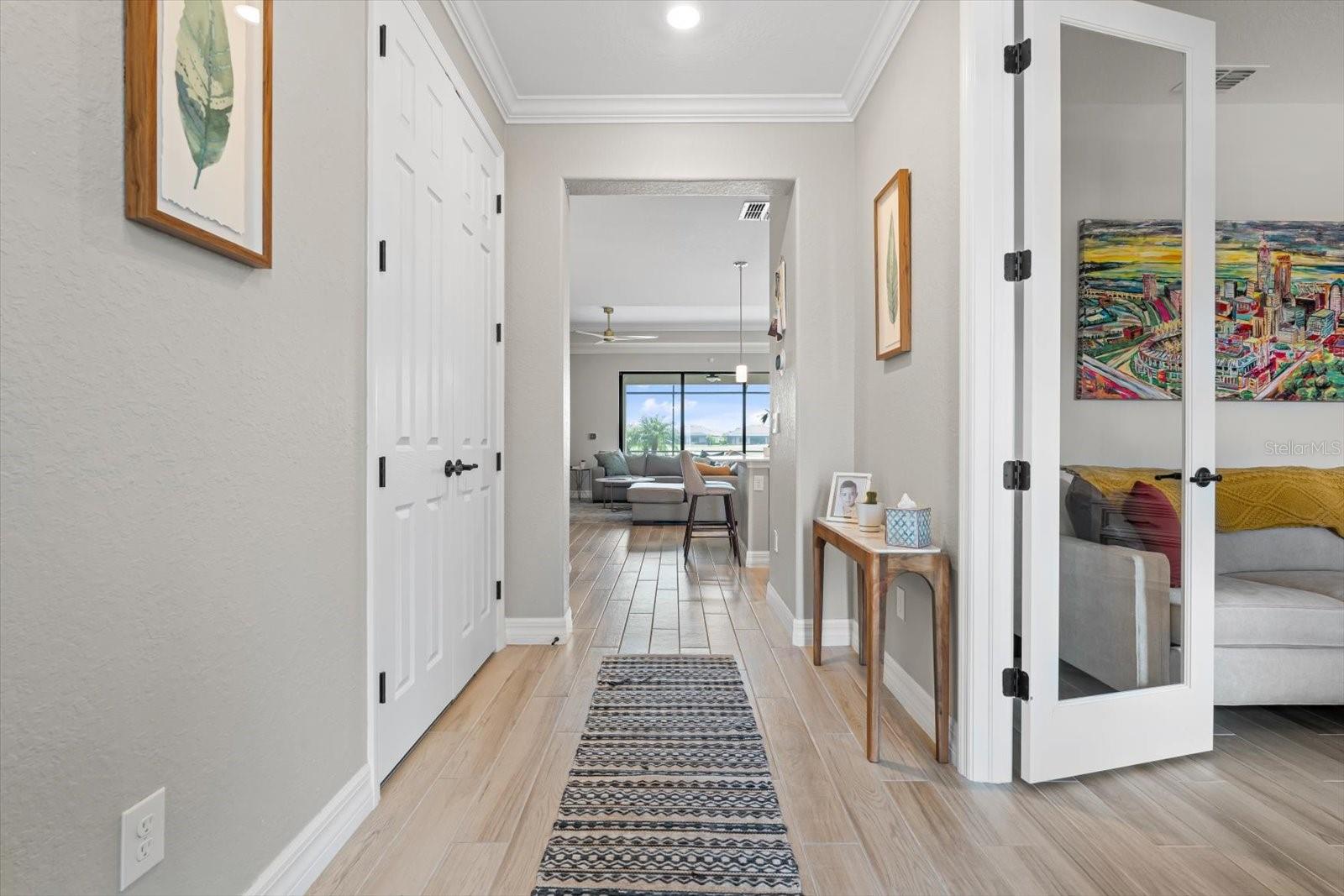 Image 4 of 38 For 5705 Cheech Glen