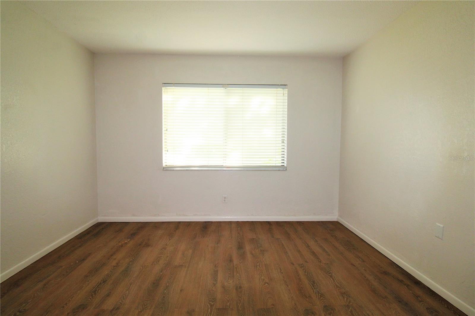 Image 6 of 13 For 5310 26th Street W 502