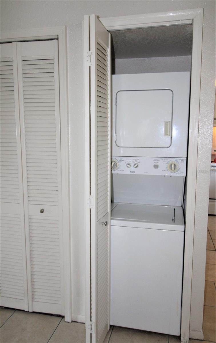 Image 8 of 13 For 5310 26th Street W 502