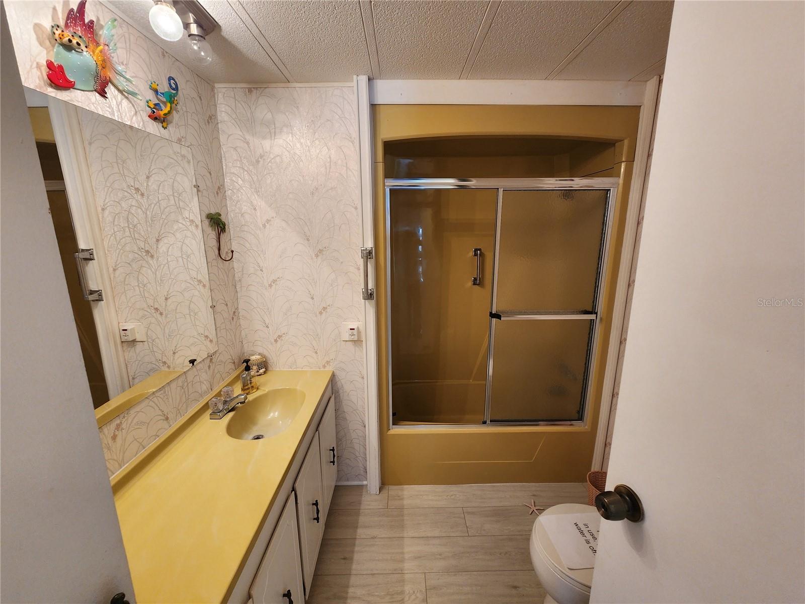 Image 19 of 31 For 808 53rd Avenue E 9