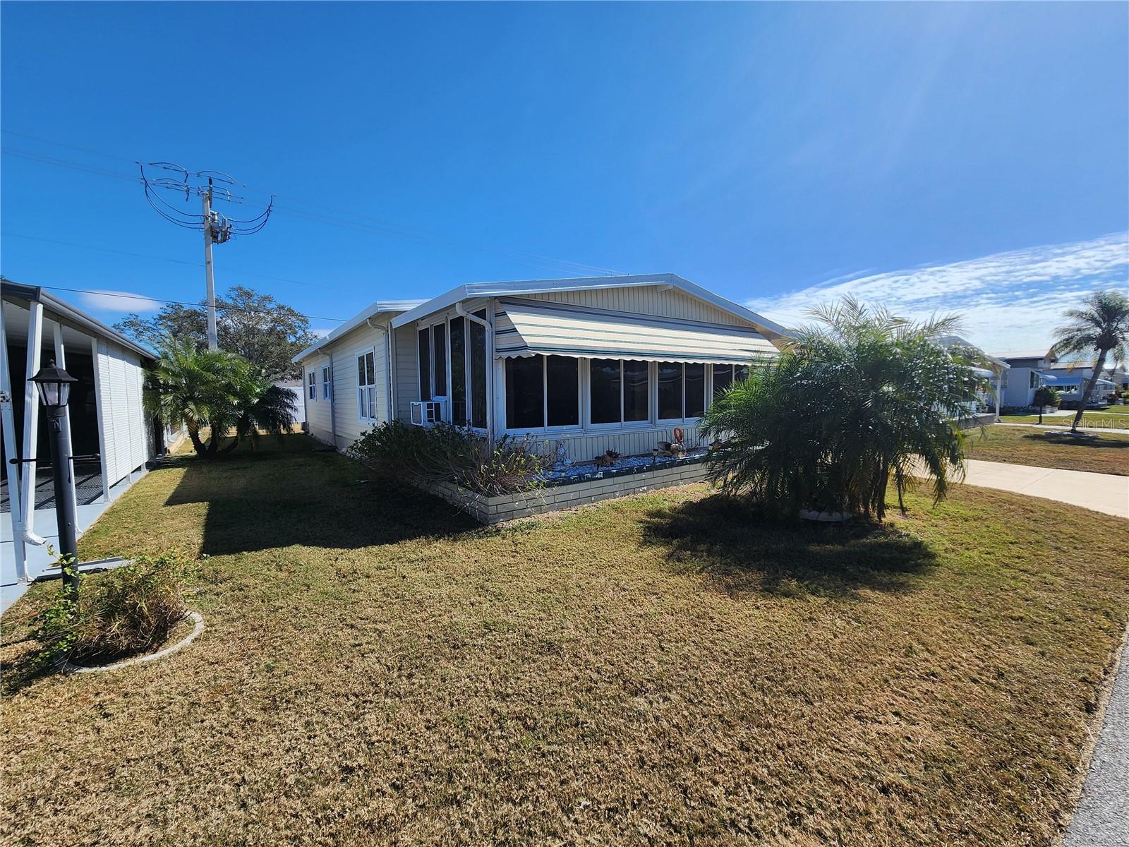 Image 2 of 31 For 808 53rd Avenue E 9