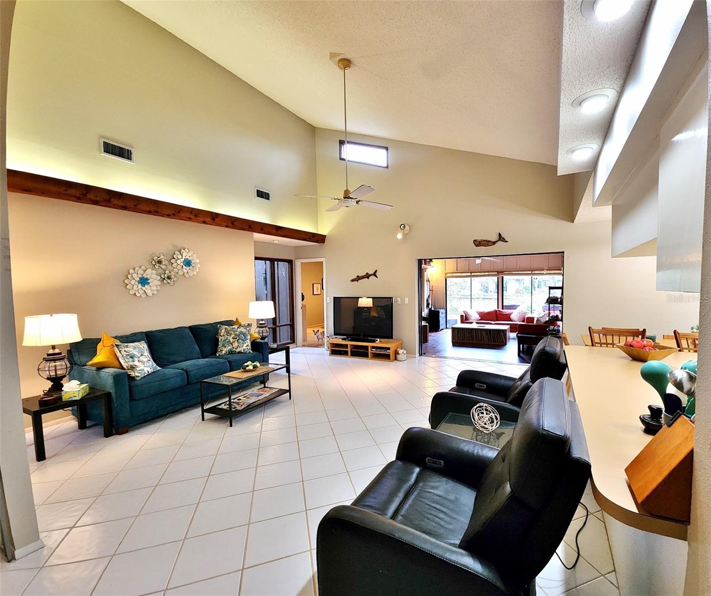 Image 14 of 56 For 1407 Willow Oak Circle