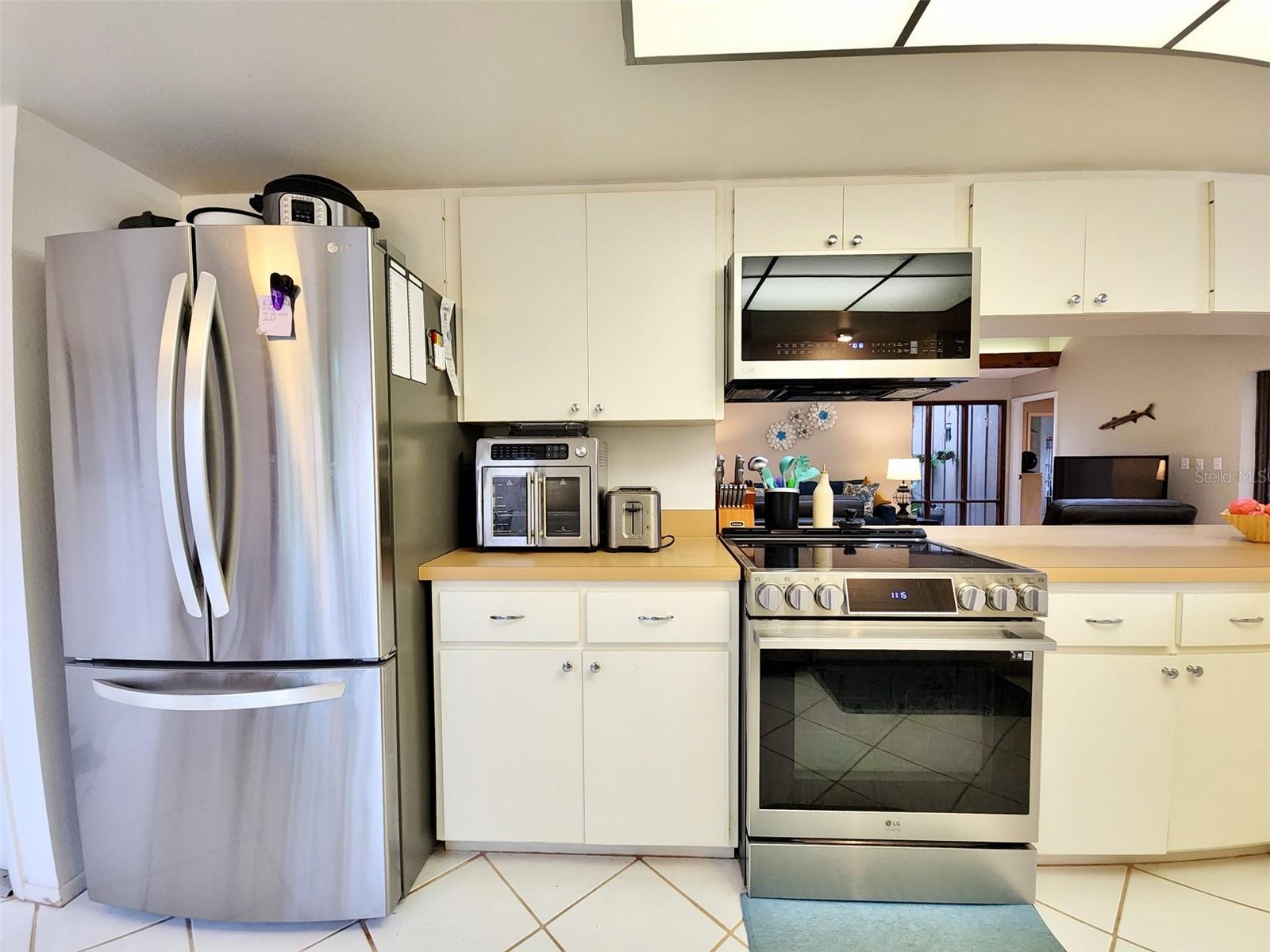 Image 23 of 56 For 1407 Willow Oak Circle