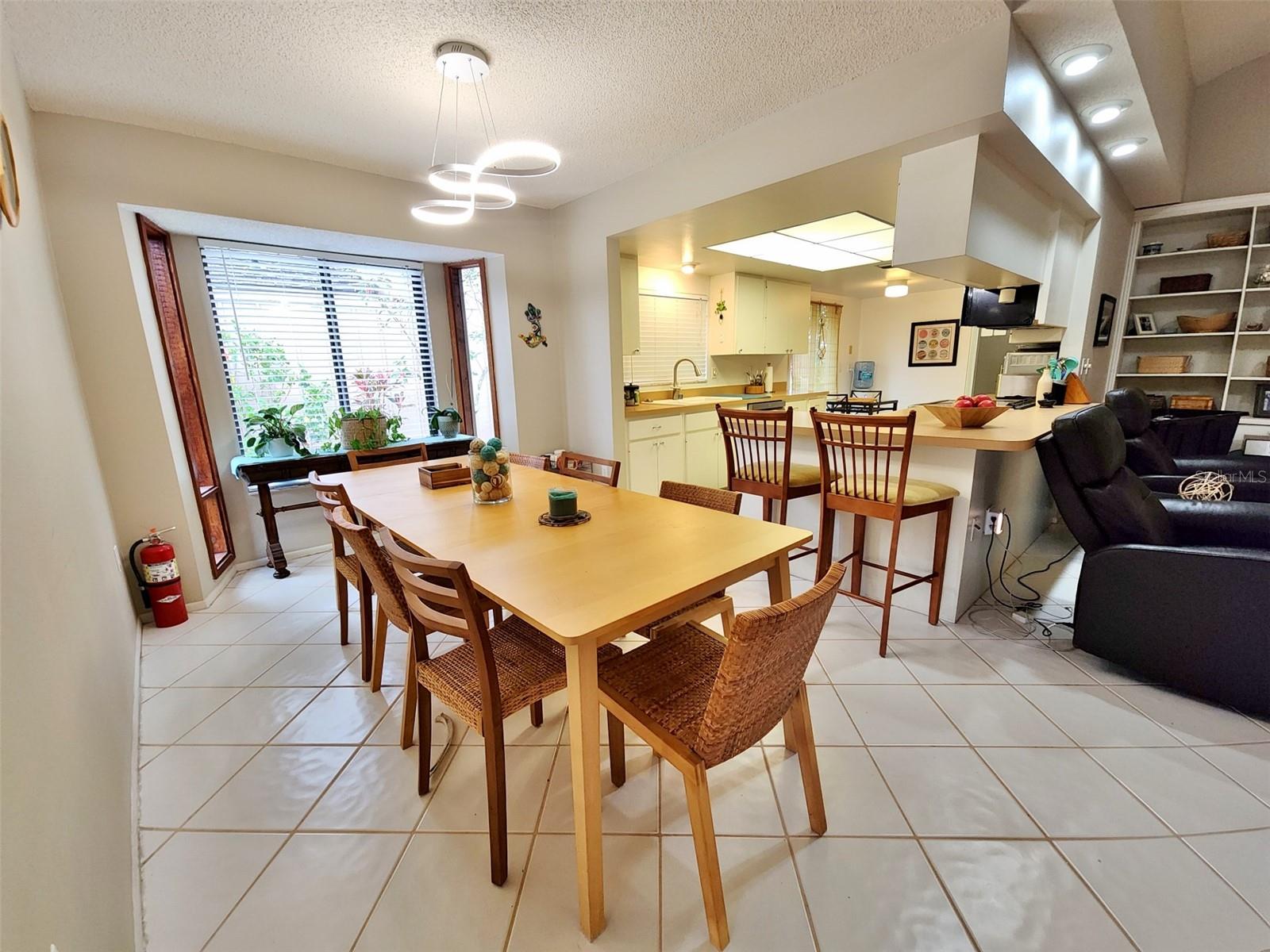 Image 28 of 56 For 1407 Willow Oak Circle