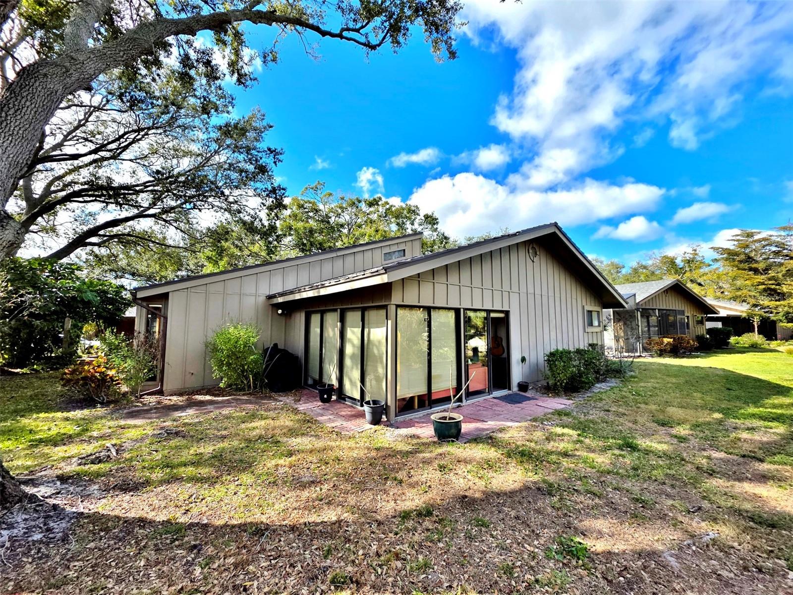 Image 39 of 56 For 1407 Willow Oak Circle