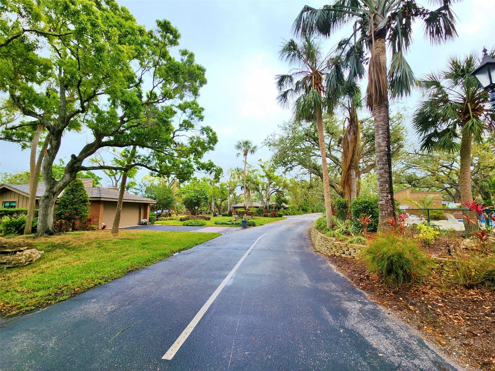 Image 47 of 56 For 1407 Willow Oak Circle