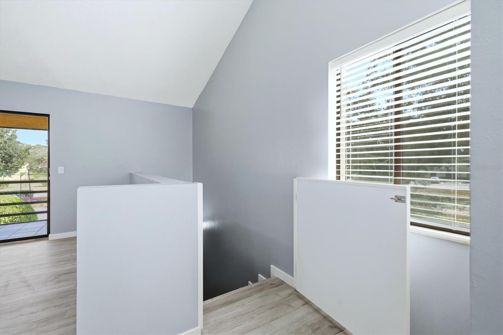 Image 21 of 22 For 5651 Gardens Drive 5651