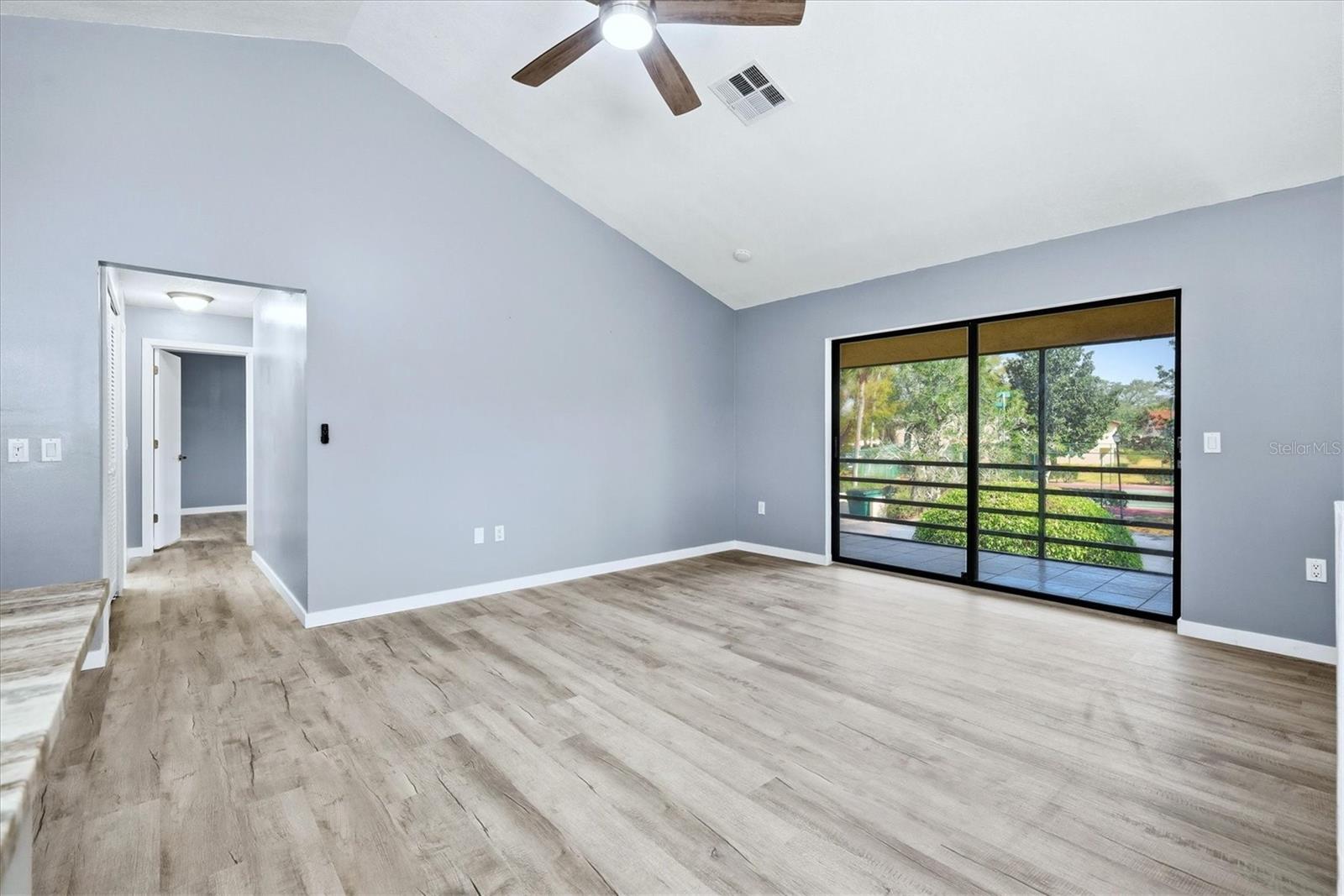 Image 3 of 22 For 5651 Gardens Drive 5651