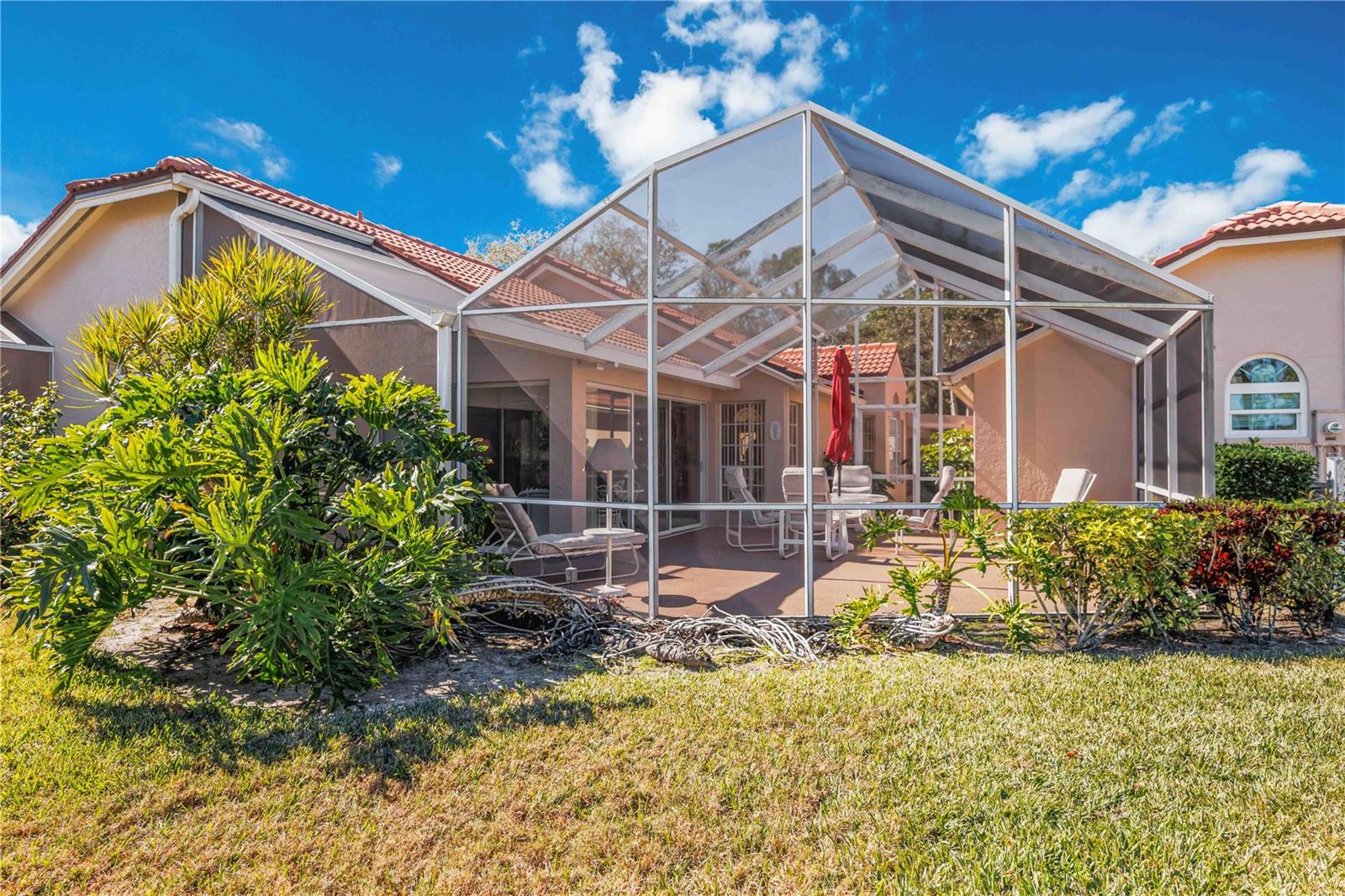 Image 47 of 72 For 4076 Lyndhurst Court