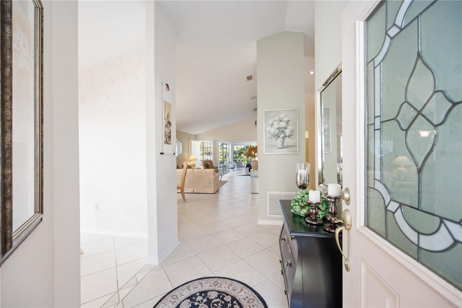 Image 8 of 72 For 4076 Lyndhurst Court