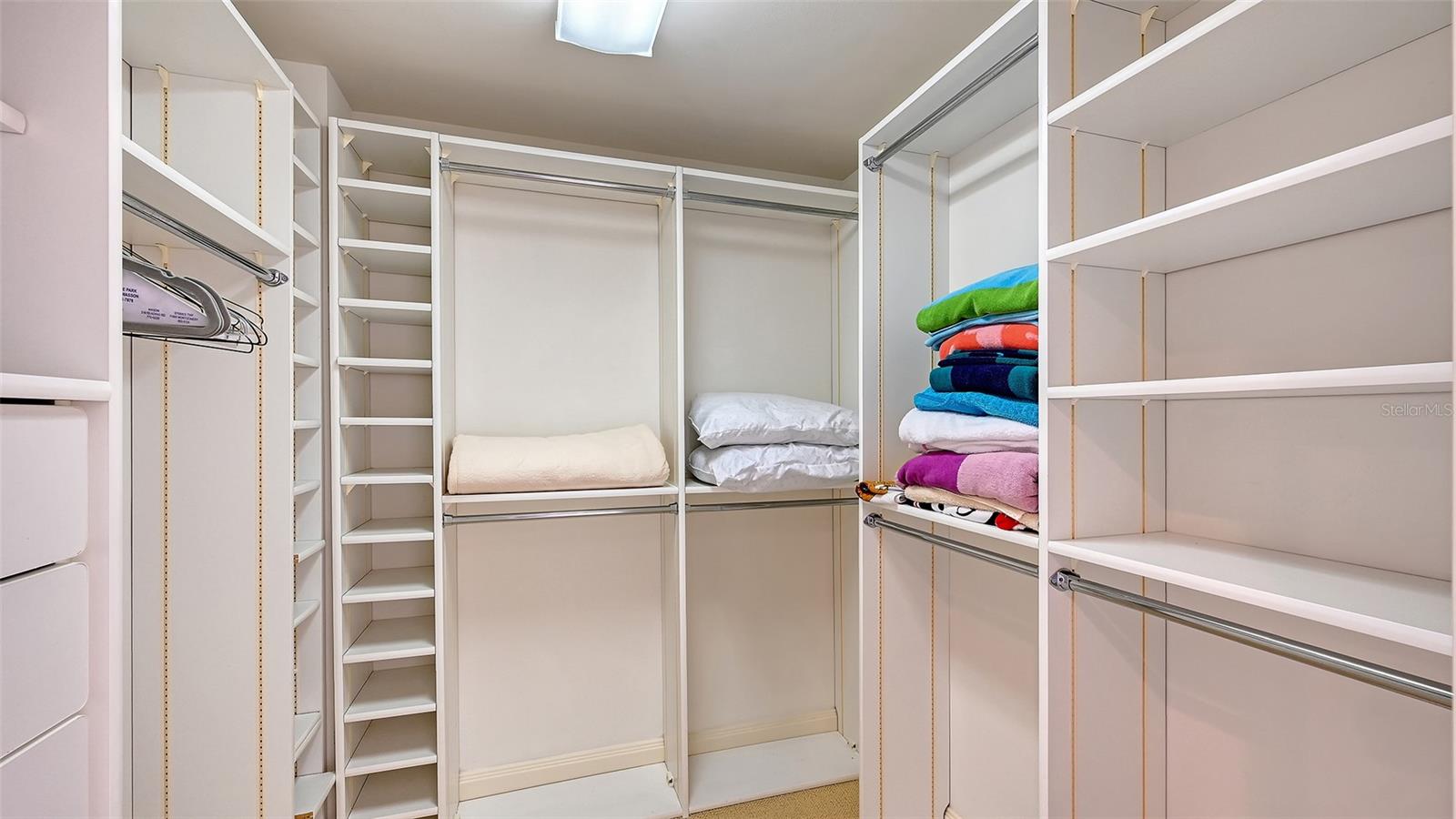 Image 38 of 79 For 545 Sanctuary Drive B305