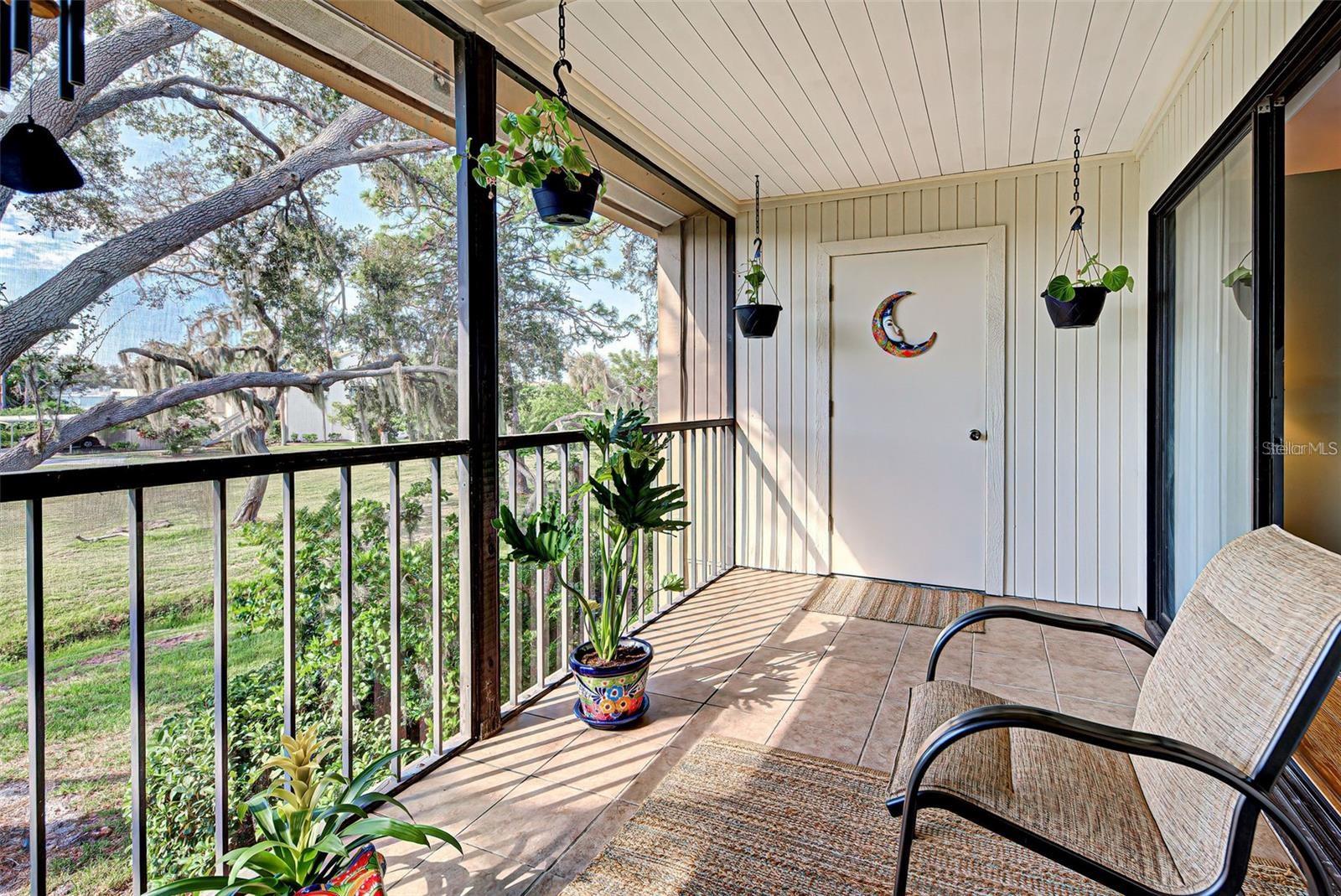 Image 24 of 59 For 656 Bird Bay Circle 11