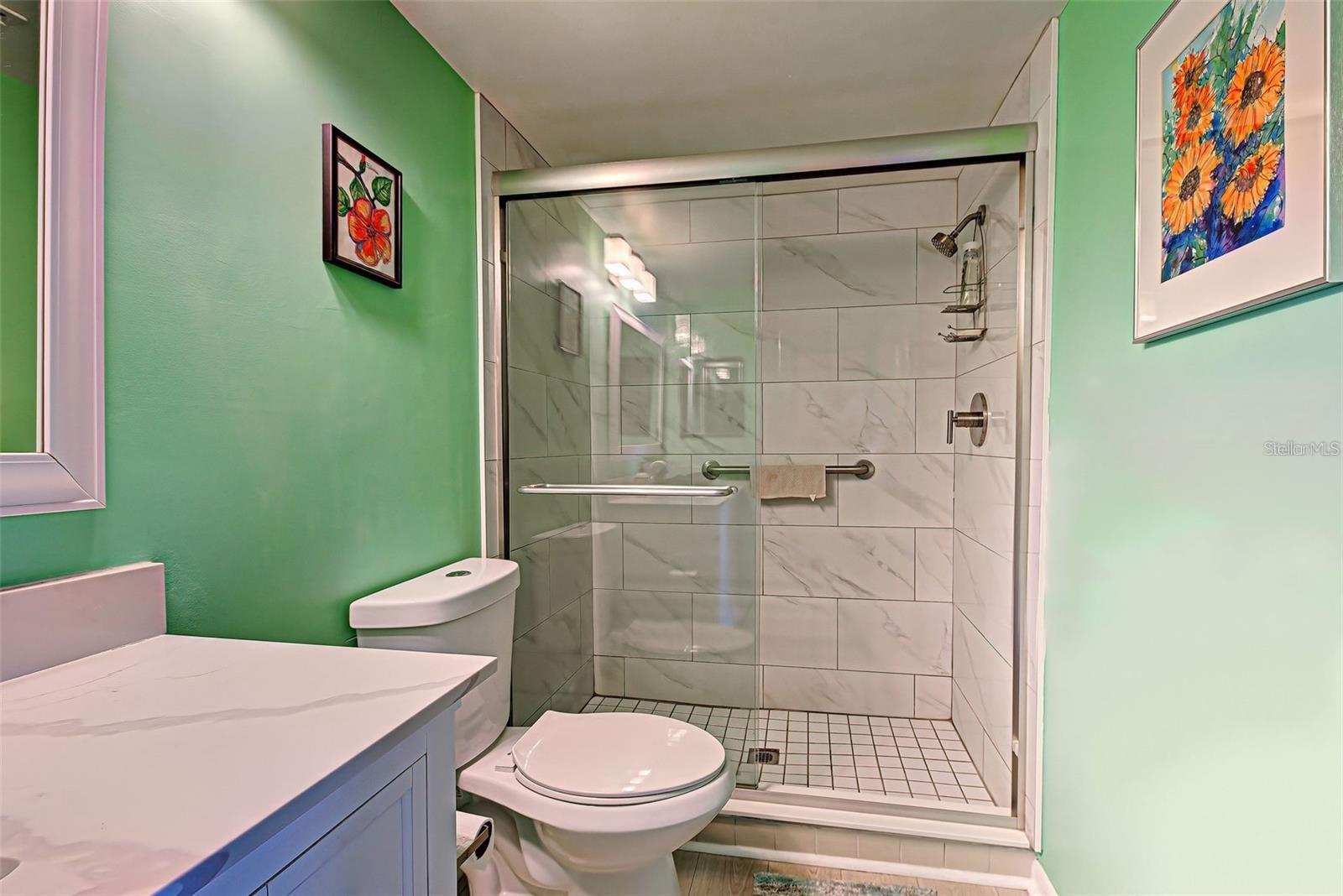 Image 31 of 59 For 656 Bird Bay Circle 11