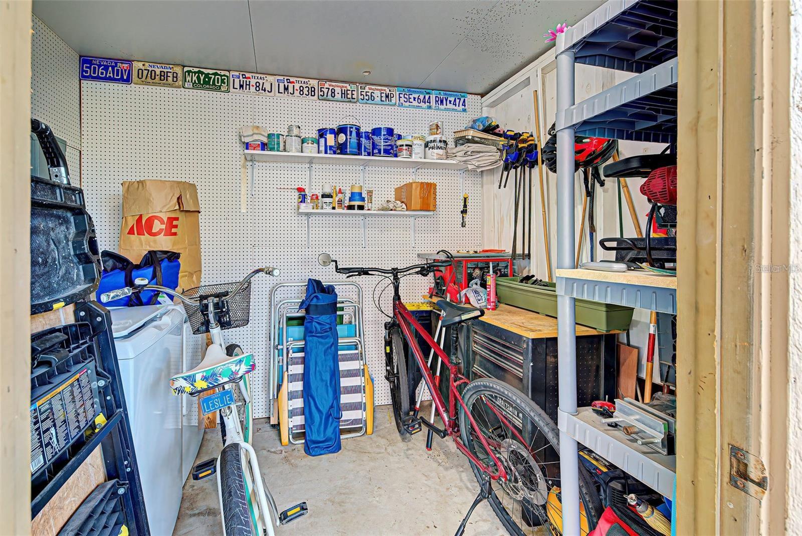 Image 41 of 59 For 656 Bird Bay Circle 11