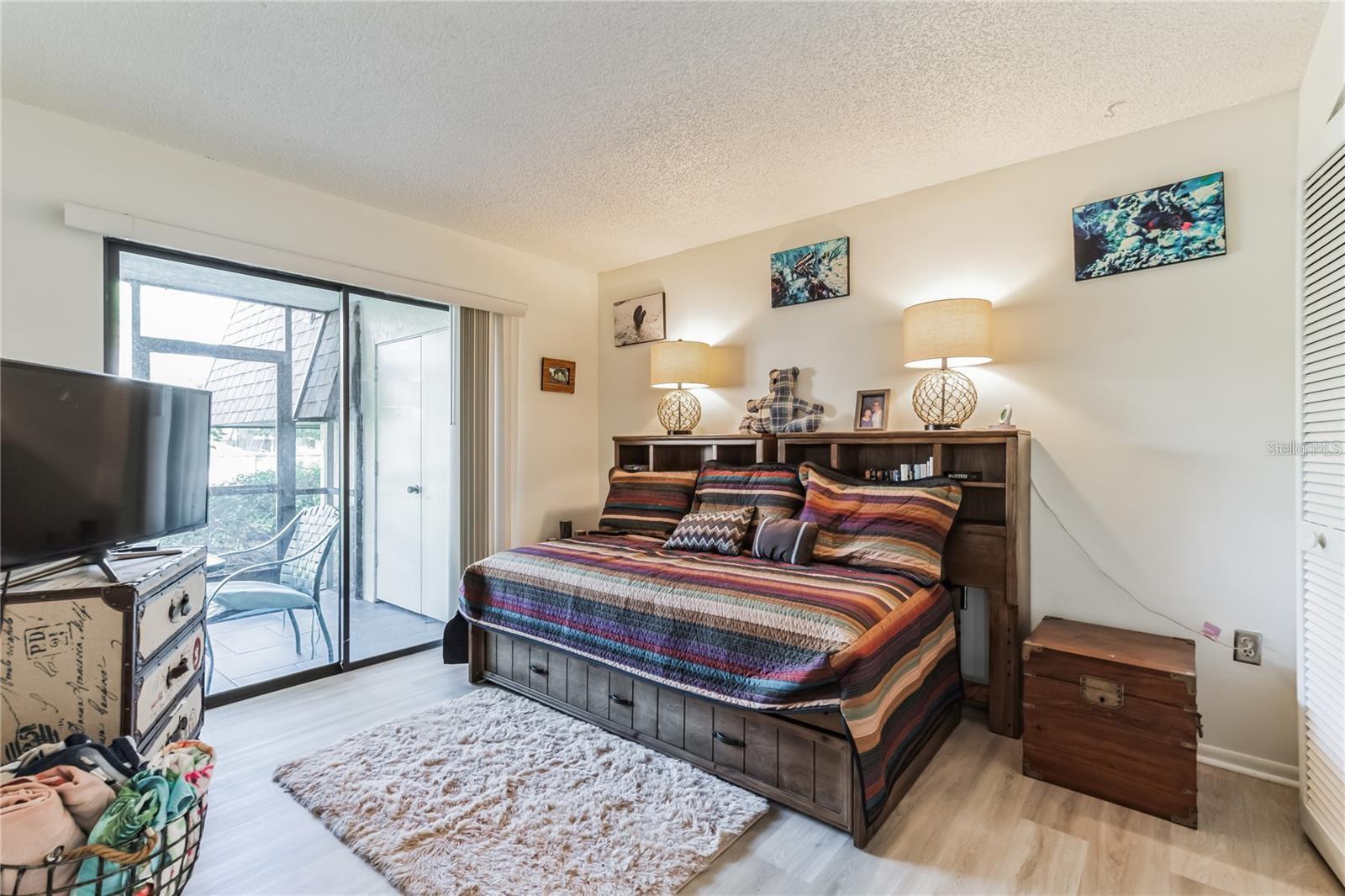 Image 12 of 23 For 4658 Ringwood Meadow 41