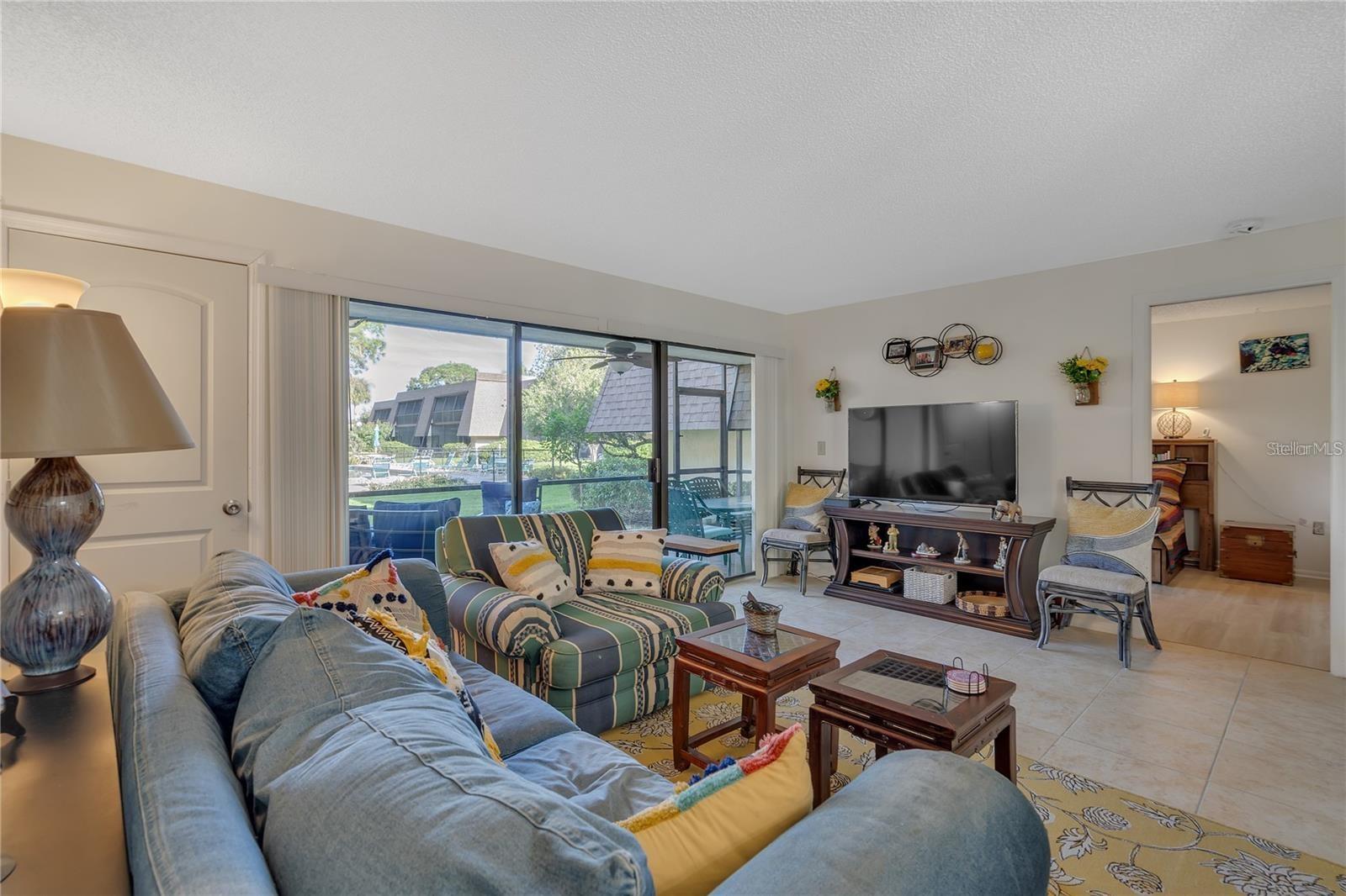 Image 6 of 23 For 4658 Ringwood Meadow 41