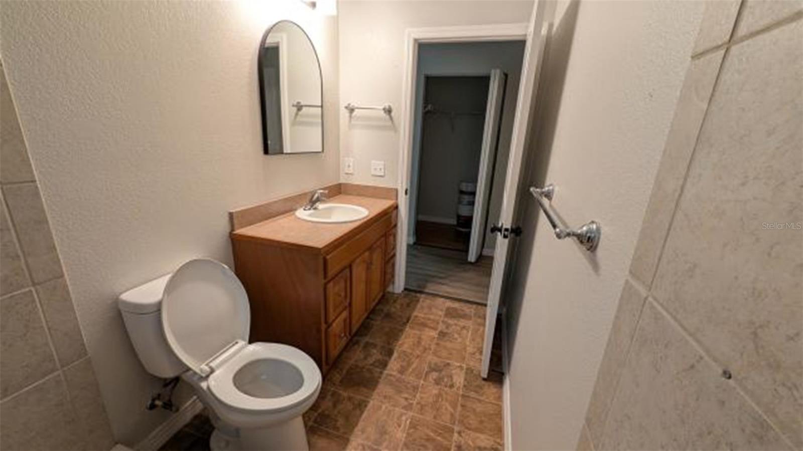 Image 13 of 32 For 5859 Oldfield Avenue