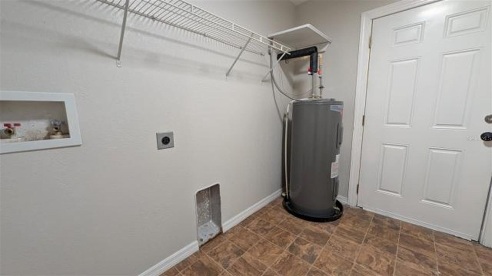 Image 14 of 32 For 5859 Oldfield Avenue