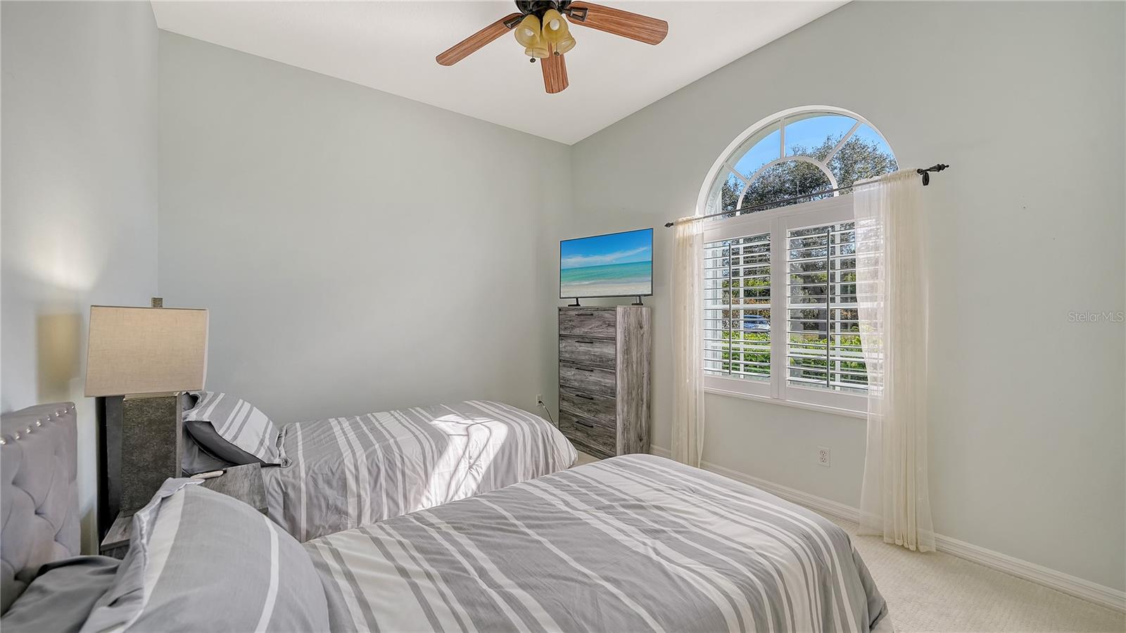 Image 29 of 45 For 767 Fordingbridge Way