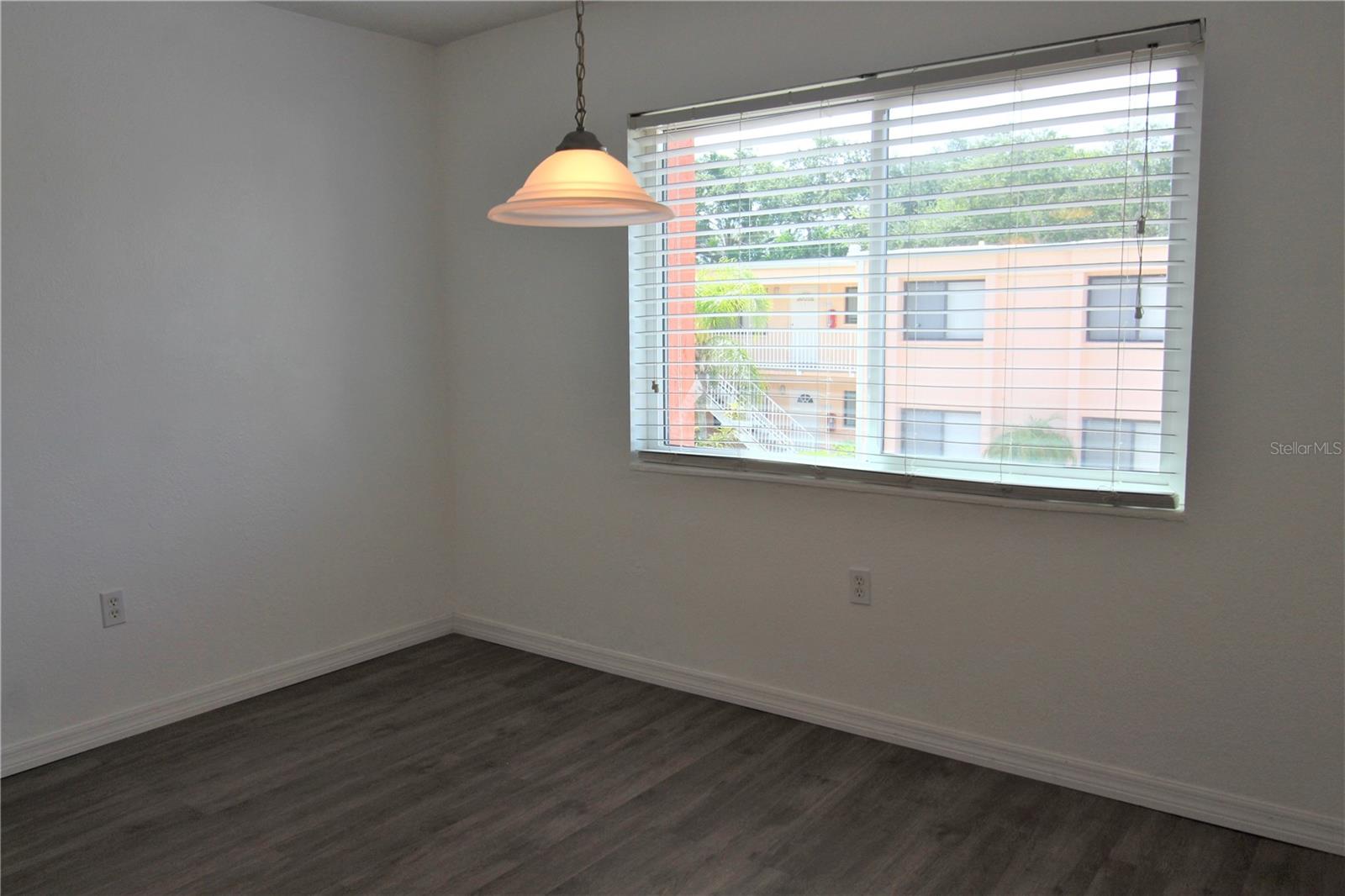 Image 5 of 17 For 5310 26th Street W 1406