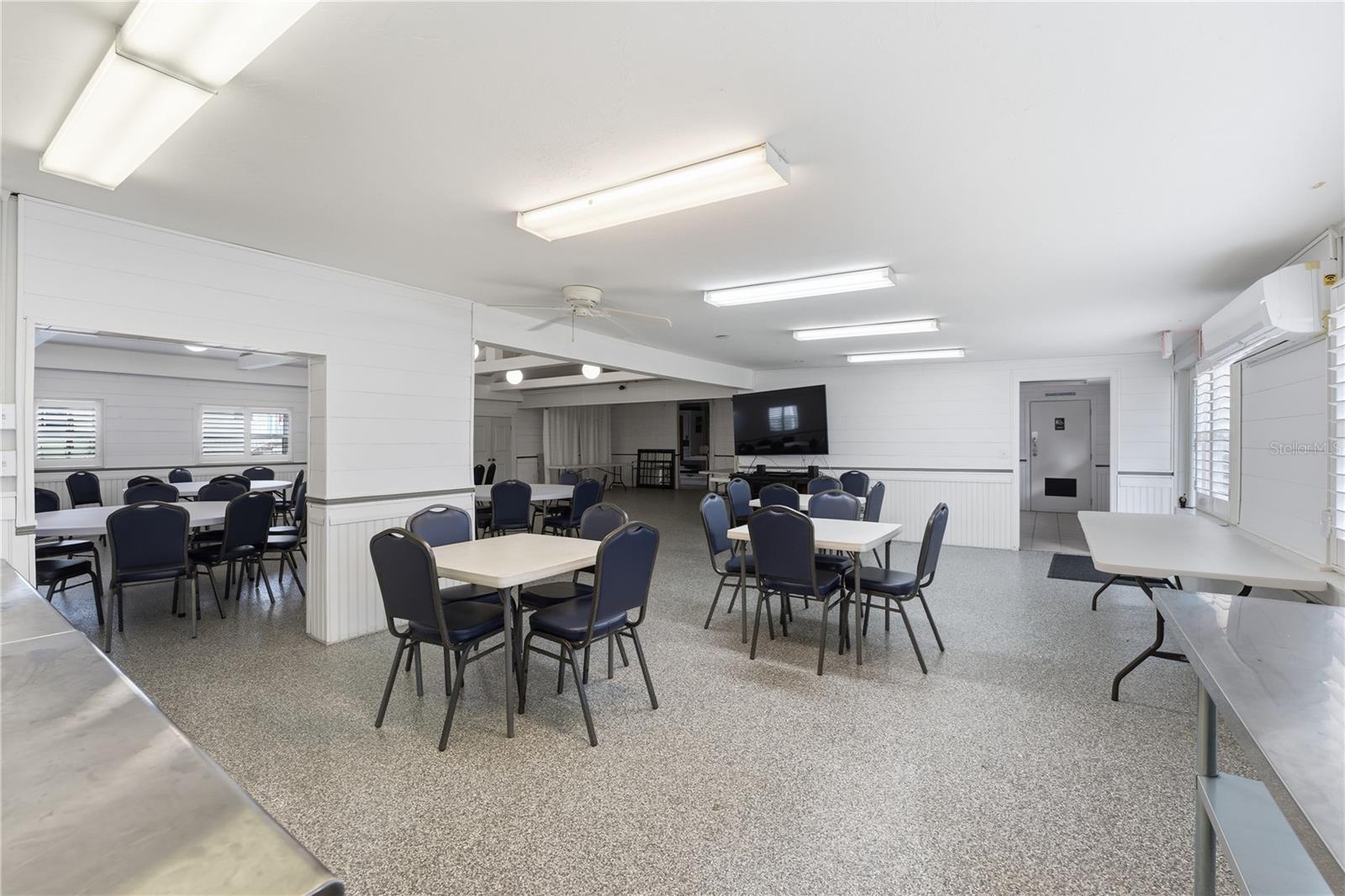 Image 25 of 45 For 3710 Gulf Of Mexico Drive F2