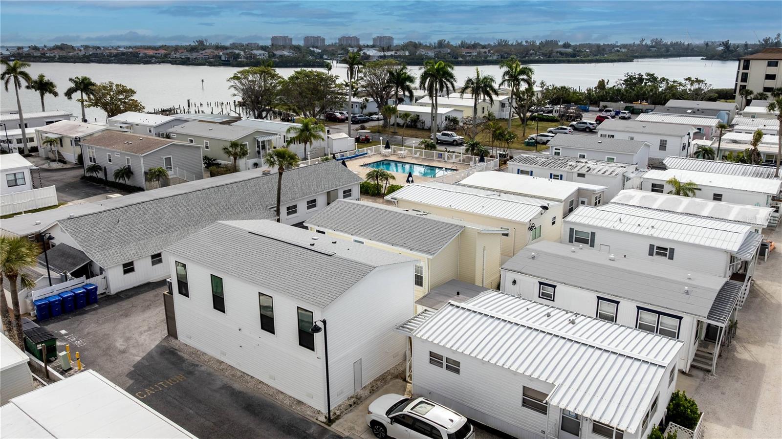 Image 30 of 45 For 3710 Gulf Of Mexico Drive F2