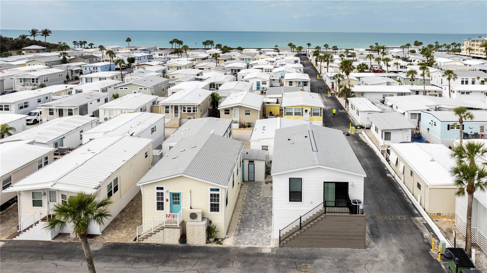 Image 31 of 45 For 3710 Gulf Of Mexico Drive F2