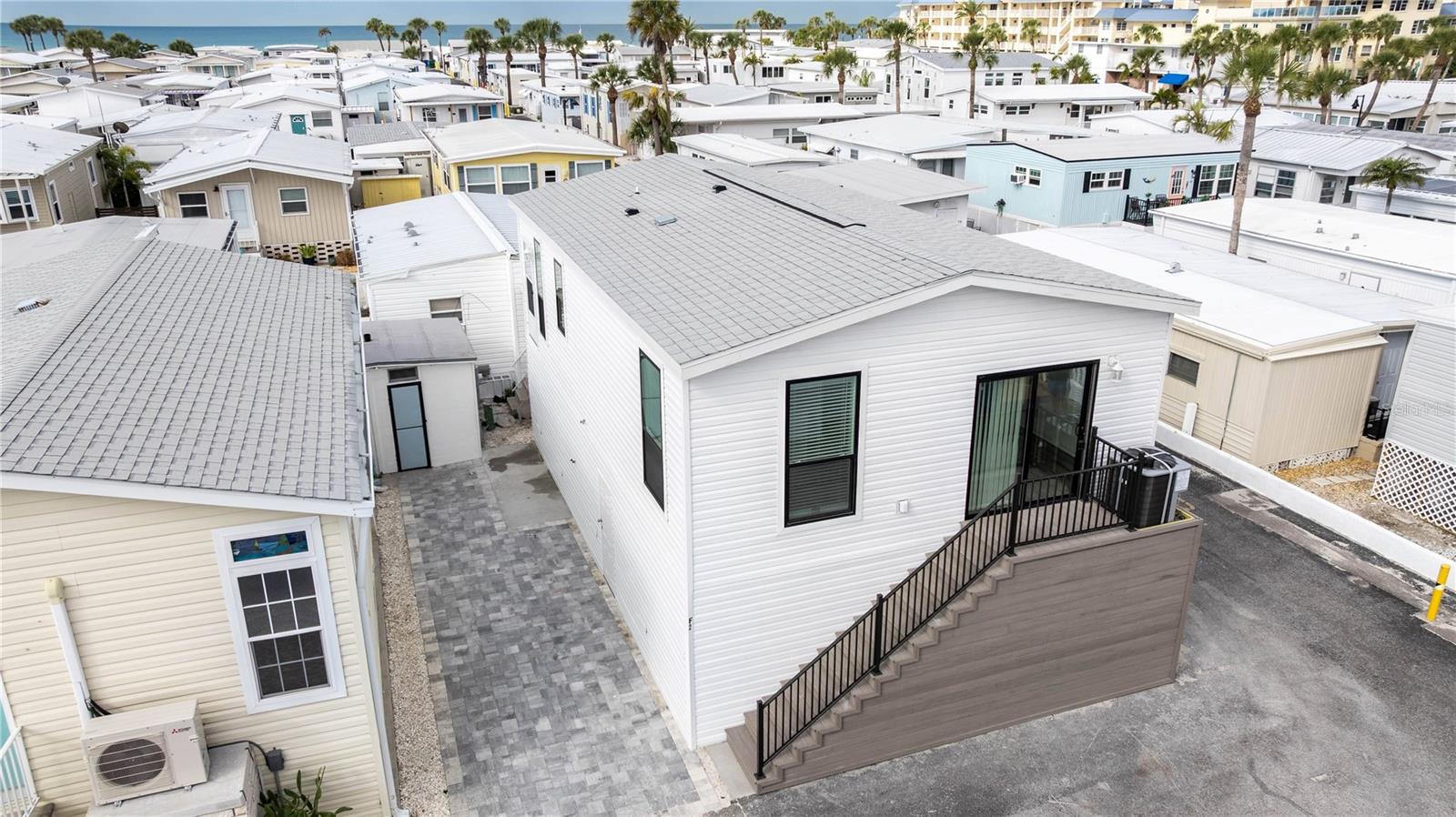 Image 34 of 45 For 3710 Gulf Of Mexico Drive F2