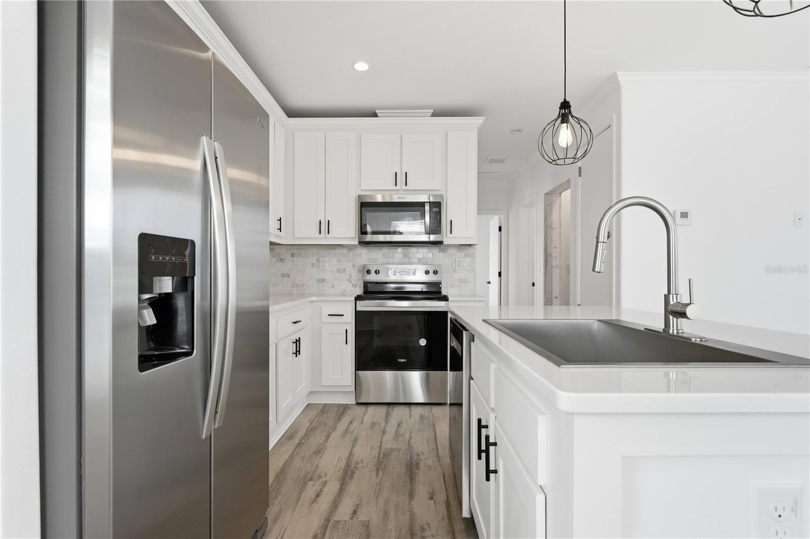 Image 8 of 45 For 3710 Gulf Of Mexico Drive F2