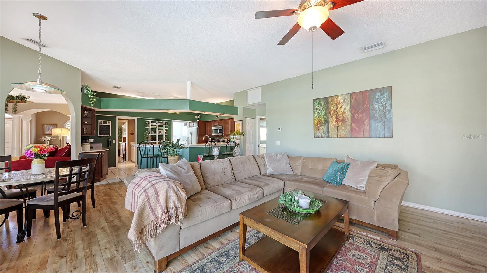 Image 20 of 64 For 7501 52nd Terrace E