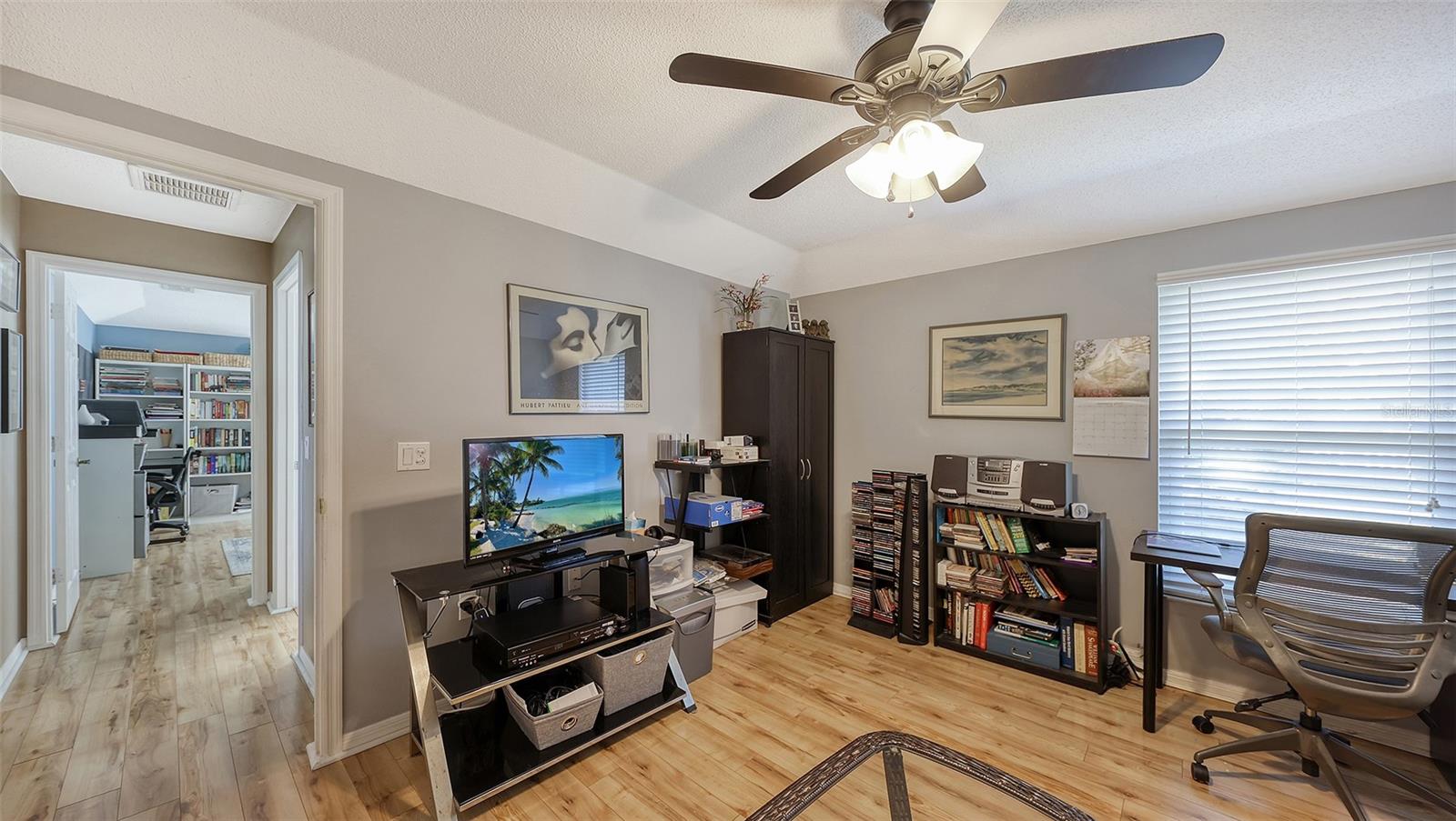 Image 35 of 64 For 7501 52nd Terrace E