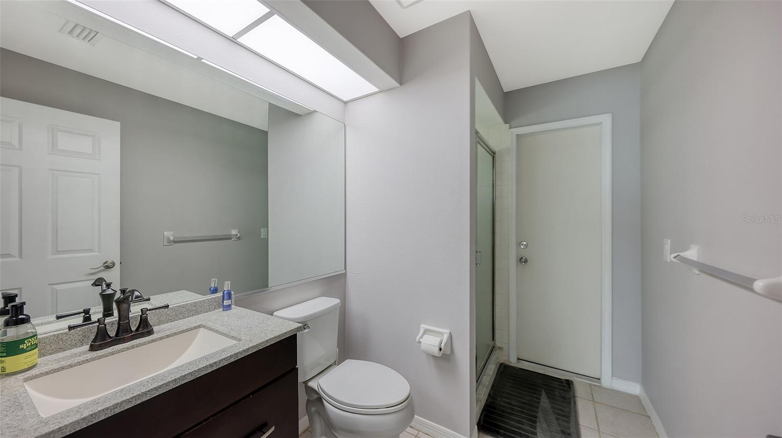 Image 36 of 64 For 7501 52nd Terrace E