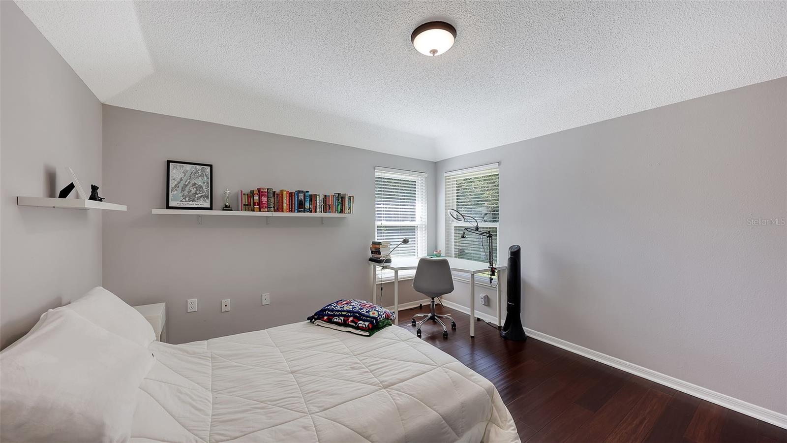 Image 38 of 64 For 7501 52nd Terrace E