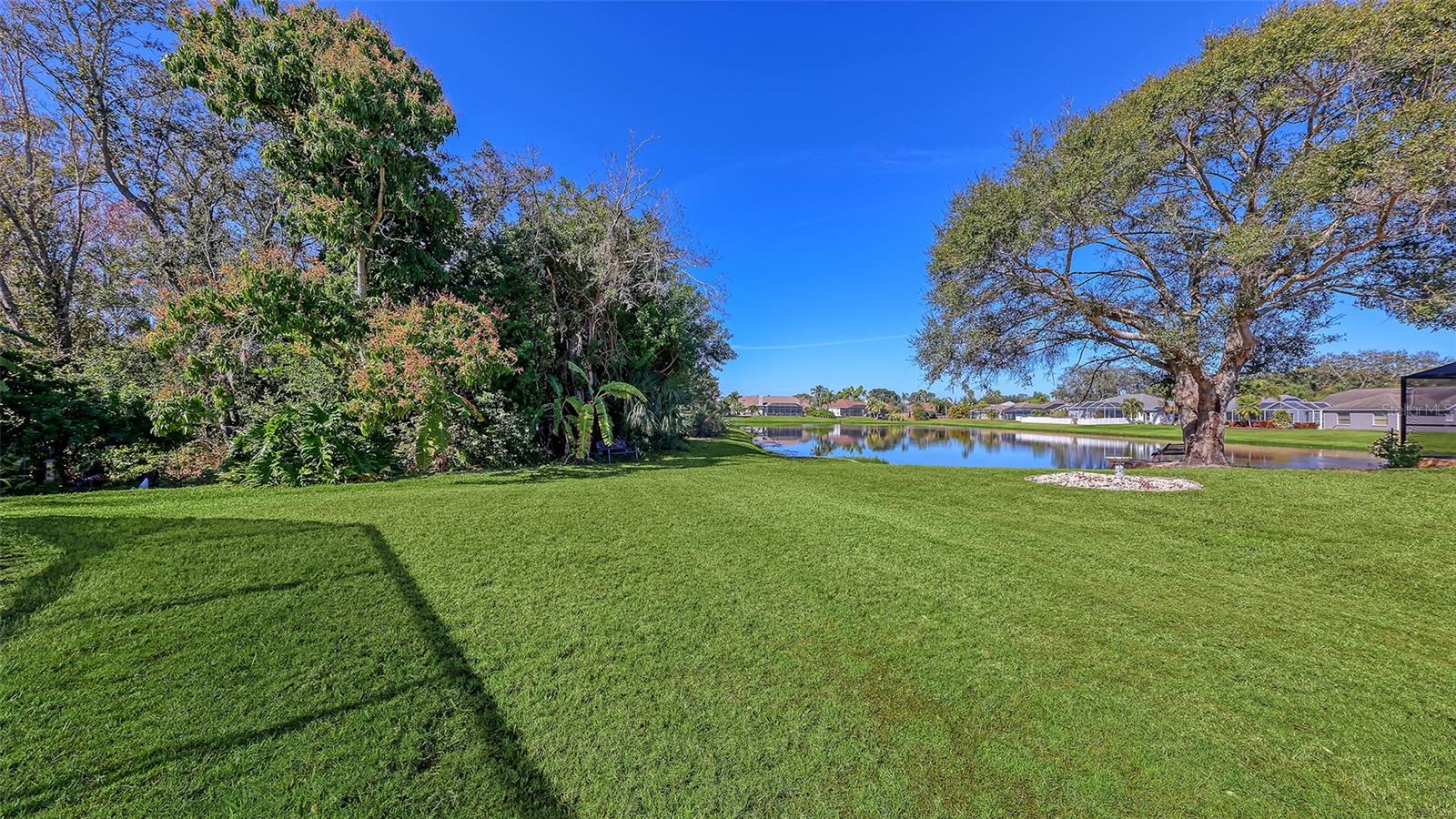 Image 45 of 64 For 7501 52nd Terrace E