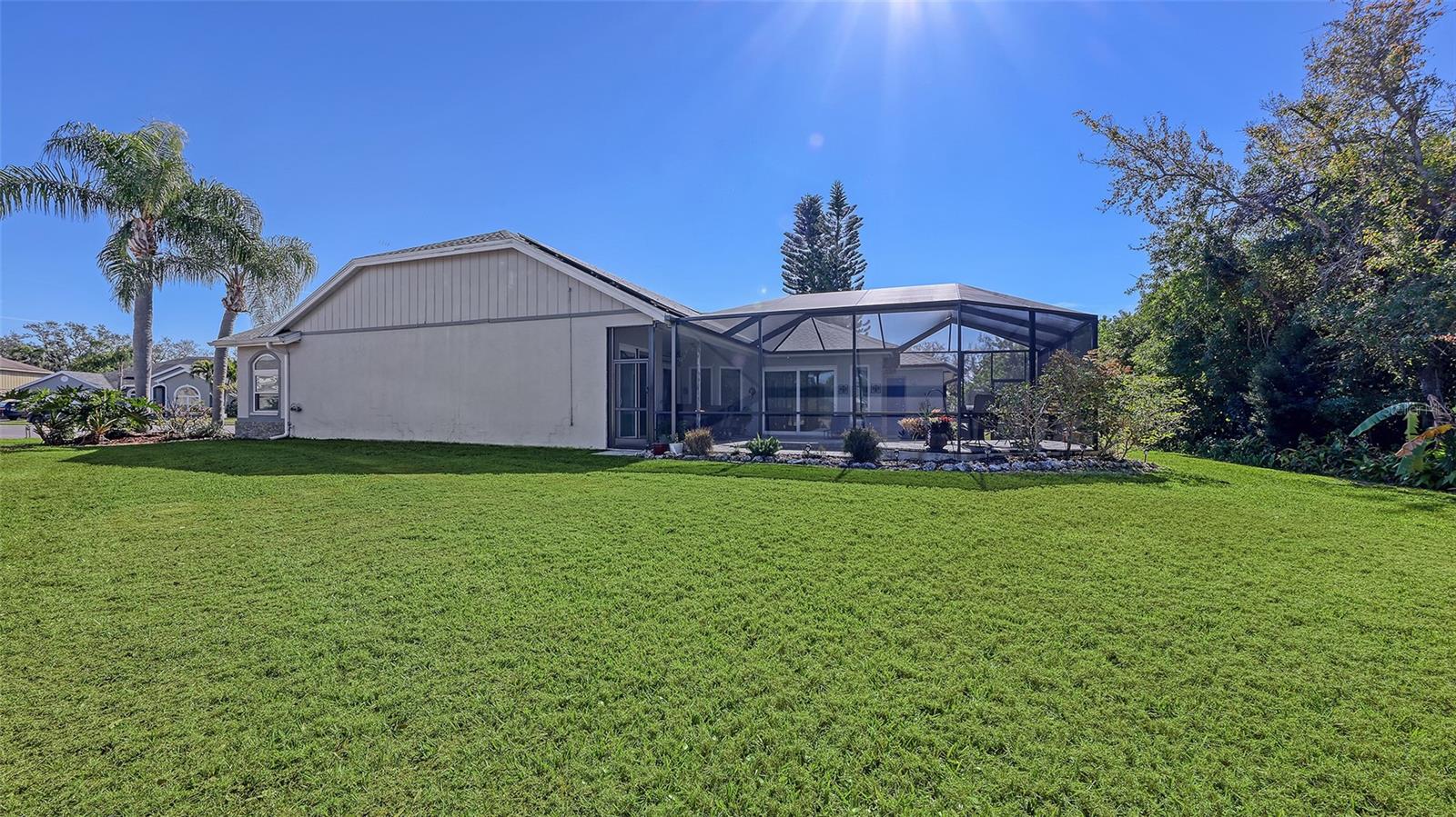 Image 49 of 64 For 7501 52nd Terrace E