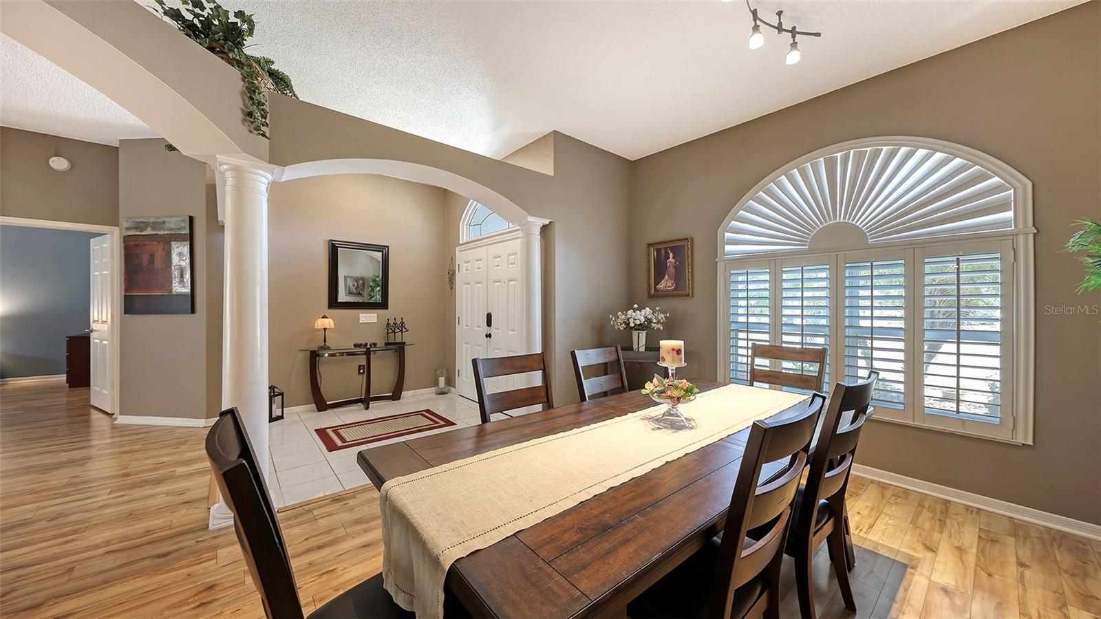 Image 5 of 64 For 7501 52nd Terrace E