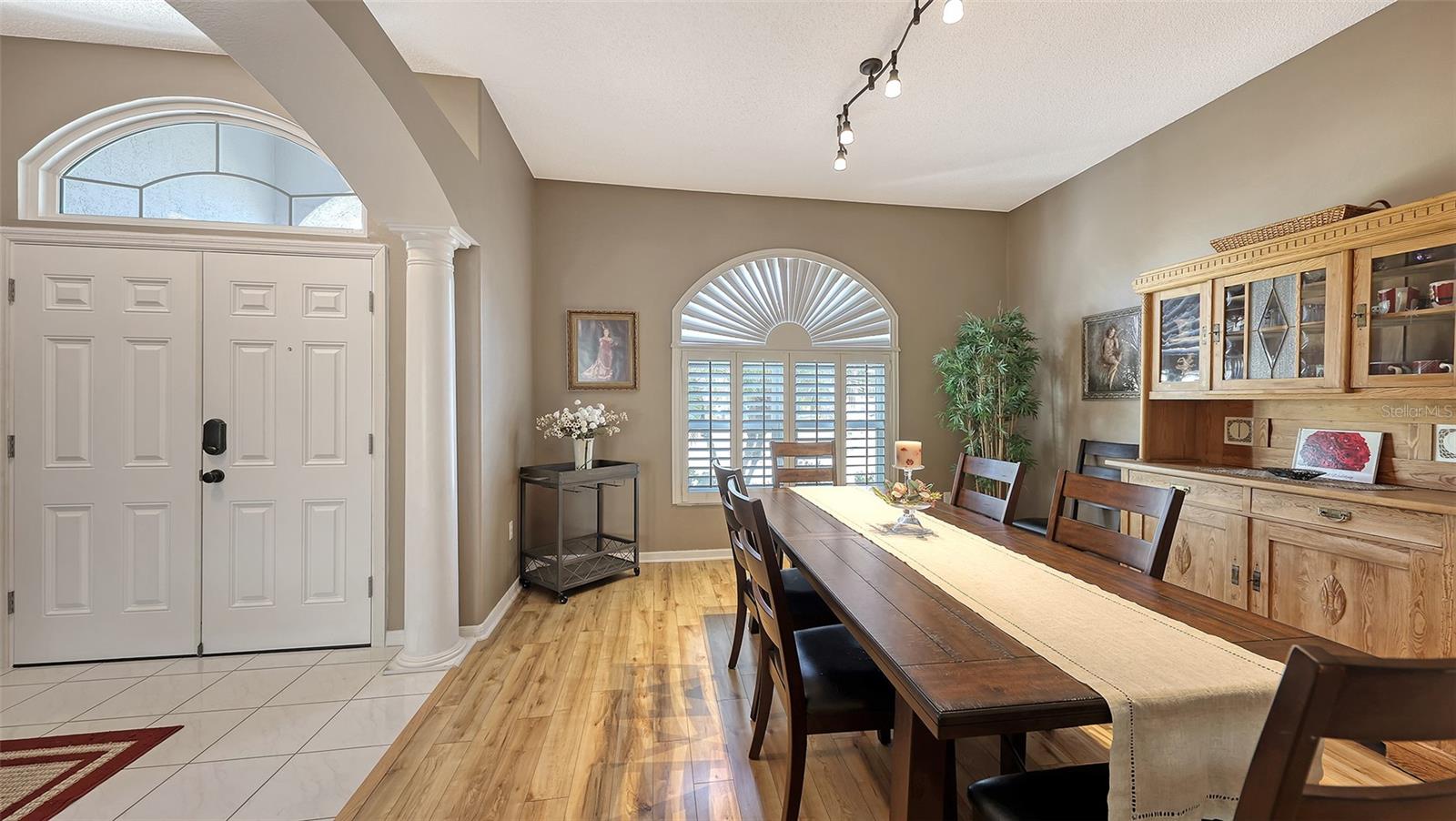 Image 6 of 64 For 7501 52nd Terrace E