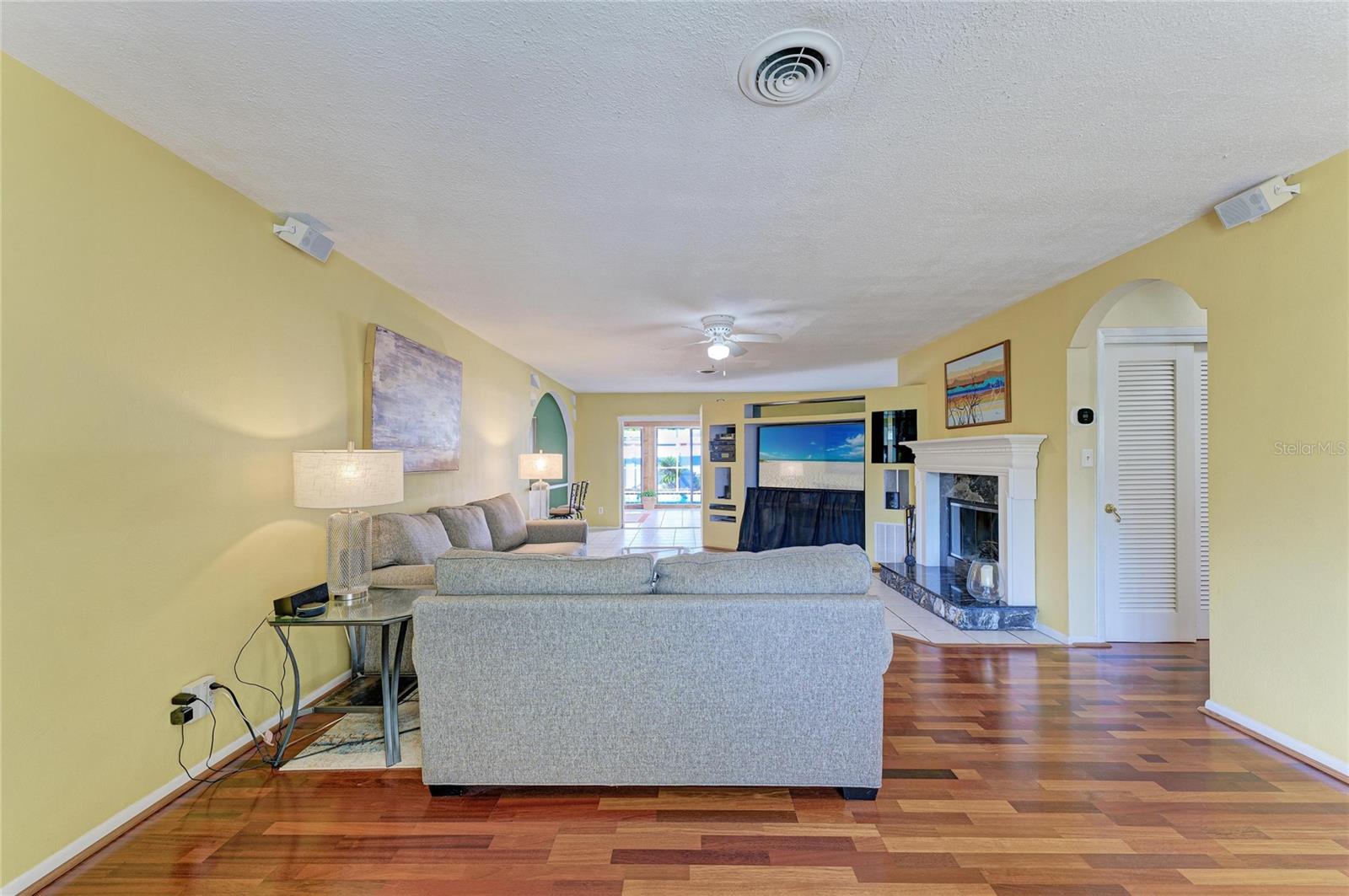 Image 12 of 53 For 3007 Florida Boulevard