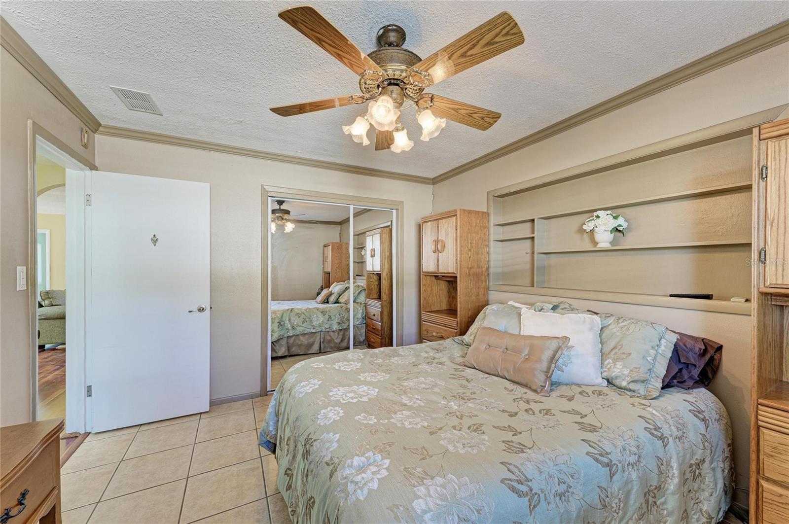 Image 24 of 53 For 3007 Florida Boulevard