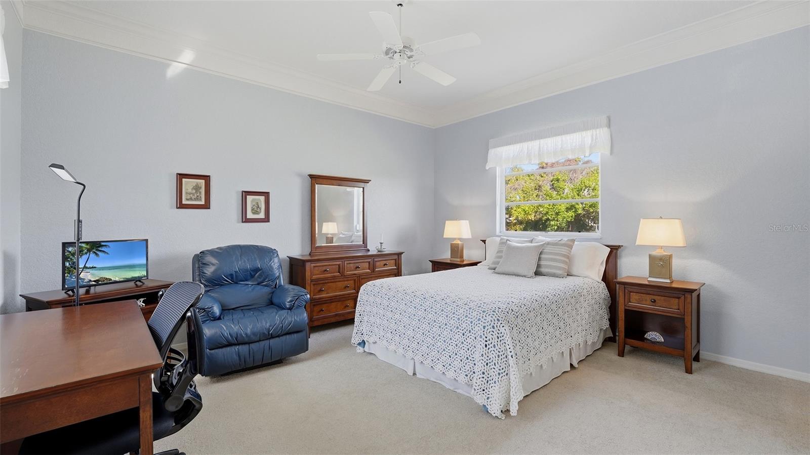 Image 32 of 58 For 409 Bellini Circle