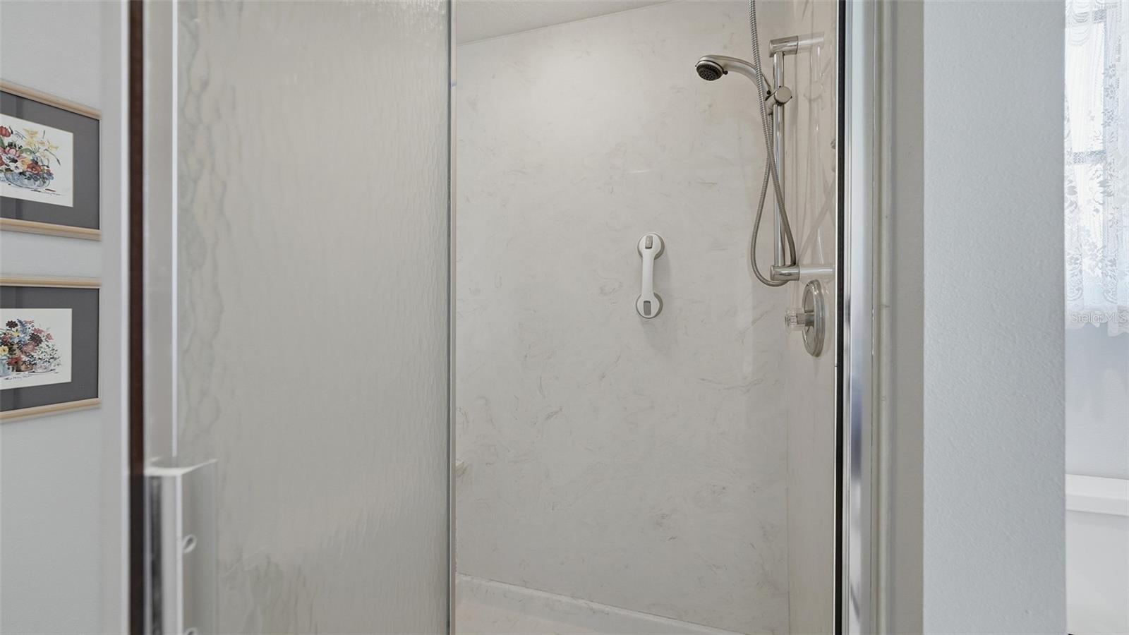 Image 35 of 58 For 409 Bellini Circle