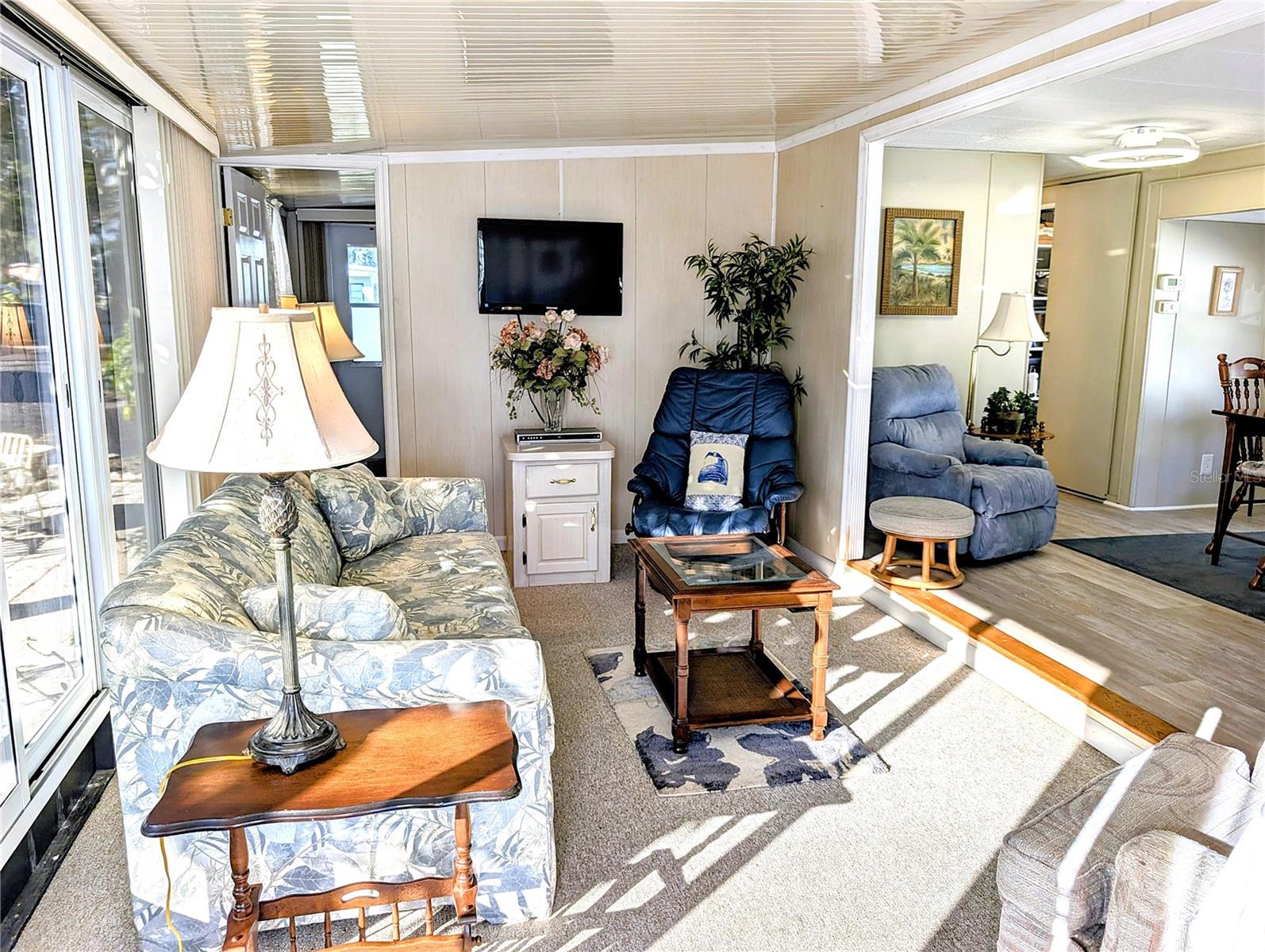 Image 3 of 13 For 3300 26th Avenue E 191