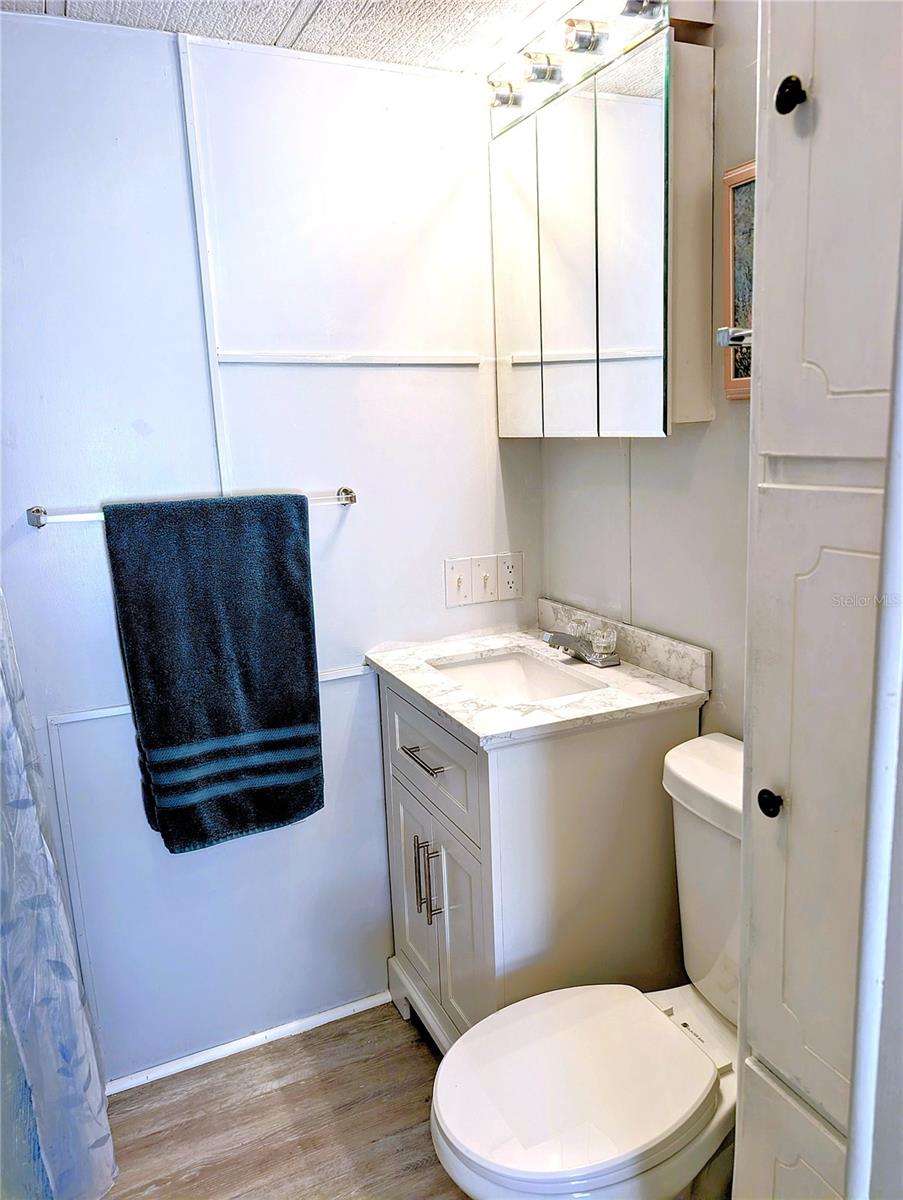 Image 9 of 13 For 3300 26th Avenue E 191