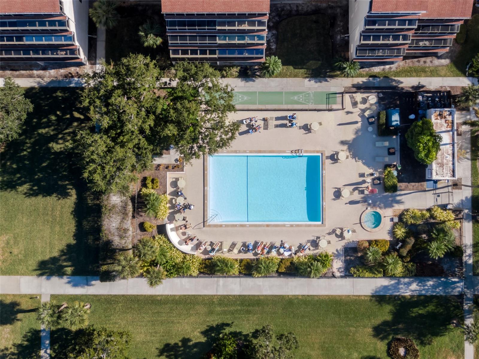 Image 45 of 83 For 6285 Midnight Pass Road 307