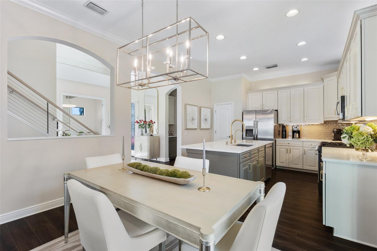 Image 26 of 95 For 10619 Glencorse Terrace