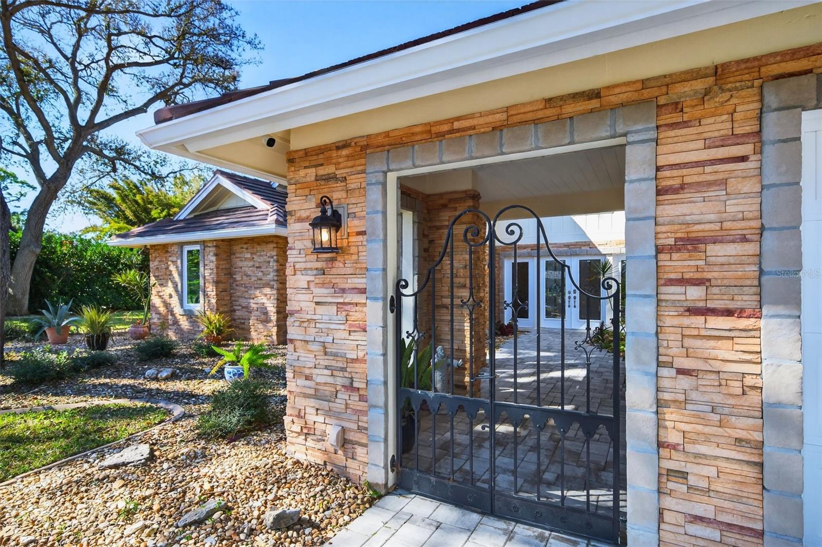 Image 5 of 83 For 2392 Landings Circle