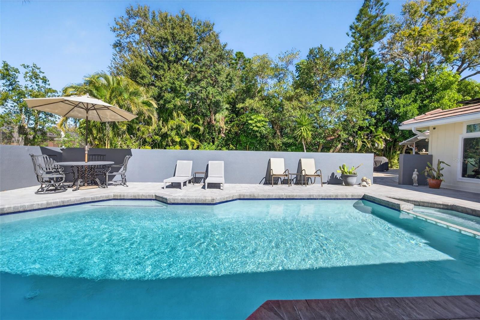 Image 60 of 83 For 2392 Landings Circle