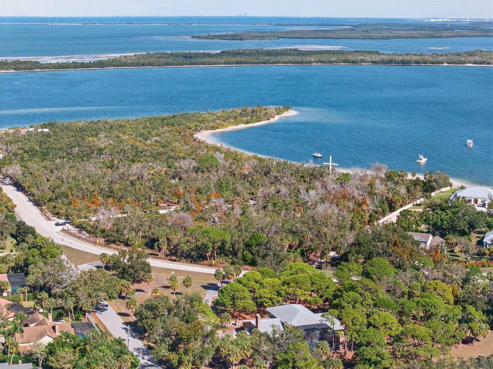 Image 77 of 83 For 2392 Landings Circle