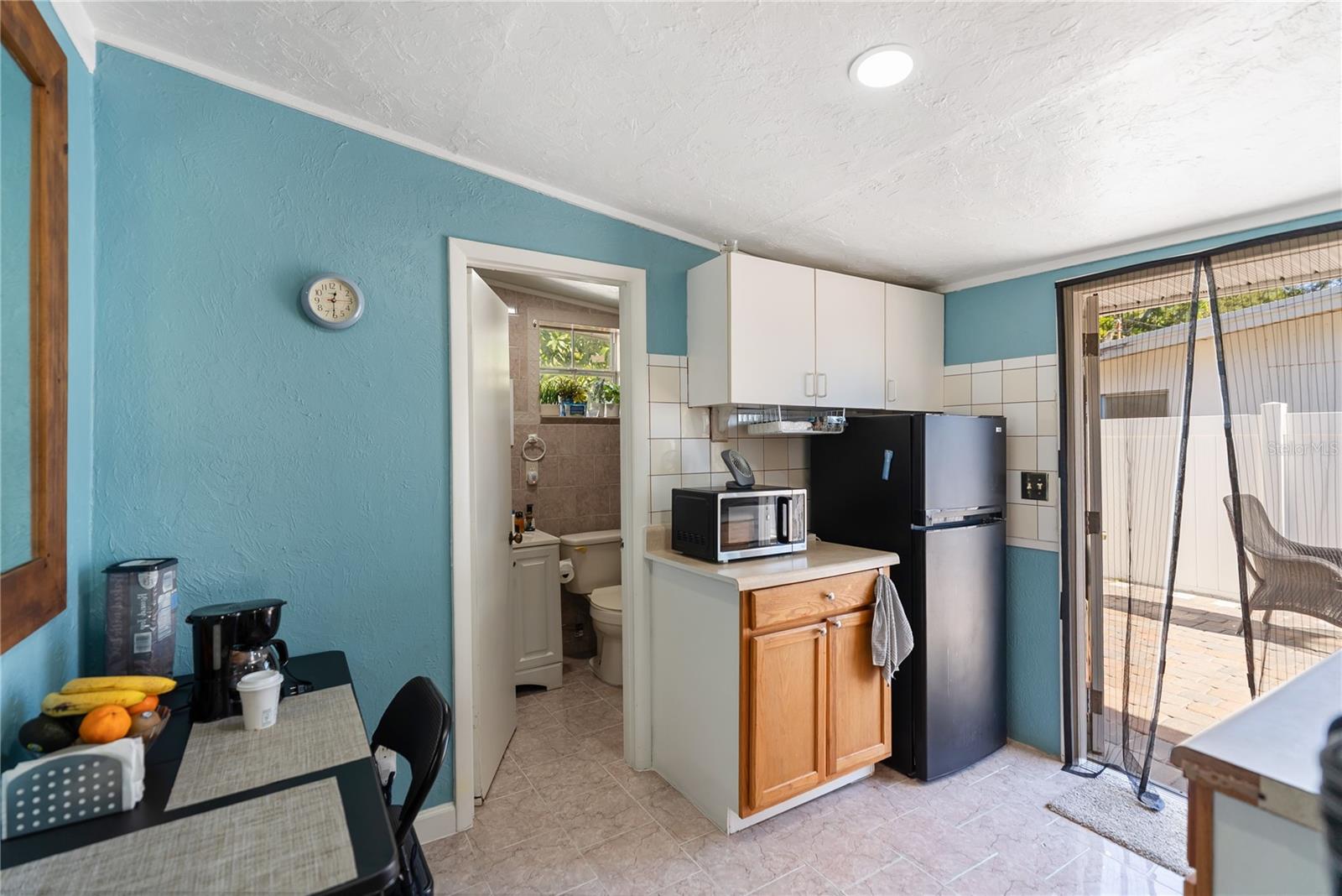 Listing photo id 27 for 3675 Prudence Drive