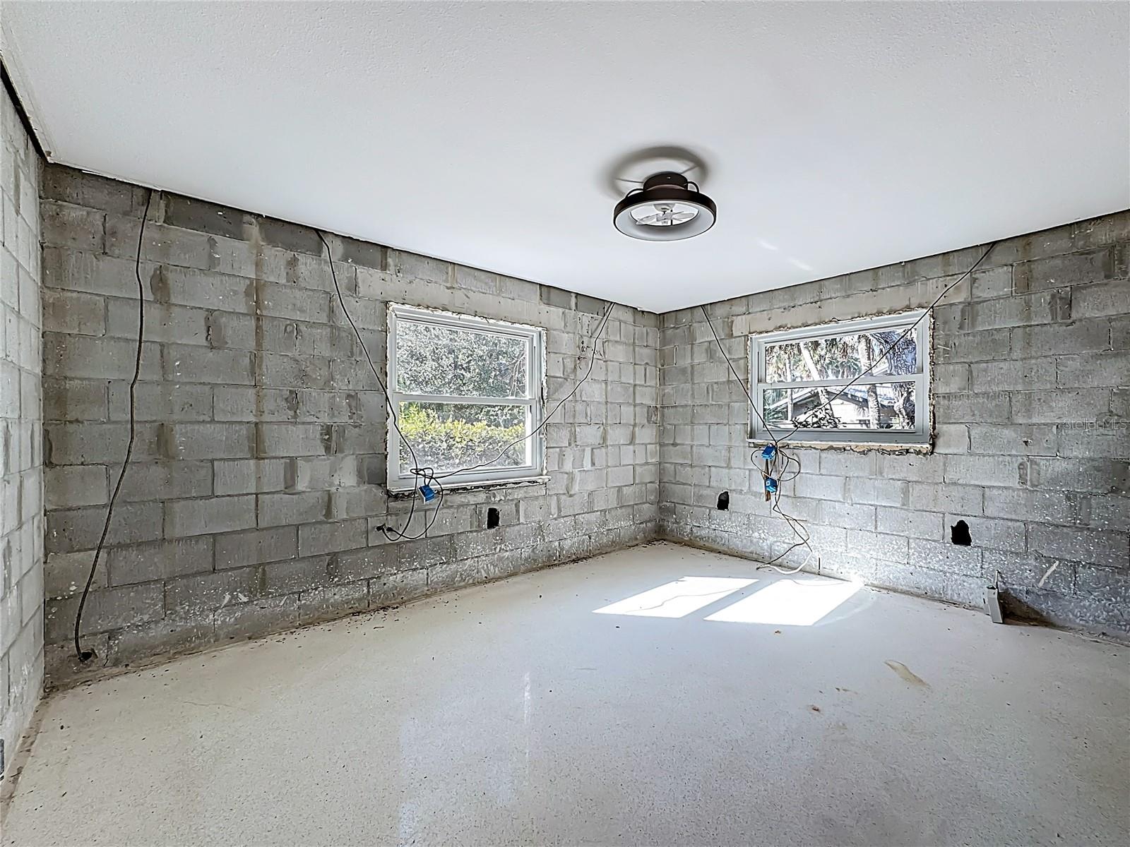 Image 17 of 22 For 129 Pierson Lane